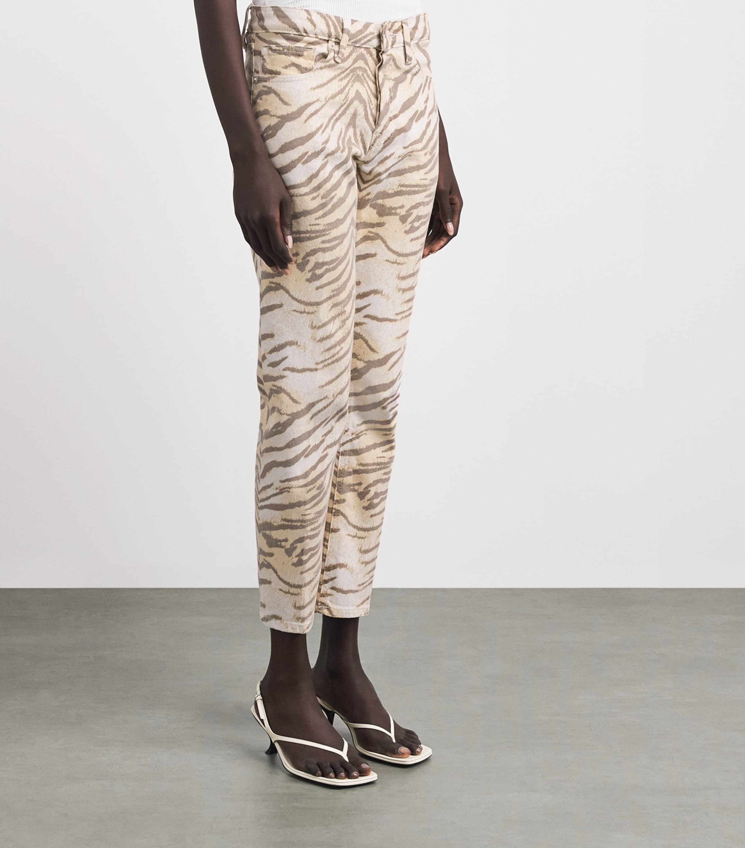 Good American Womens Tiger Print Vintage Straight Jeans Btg Brown Tiger Image 4