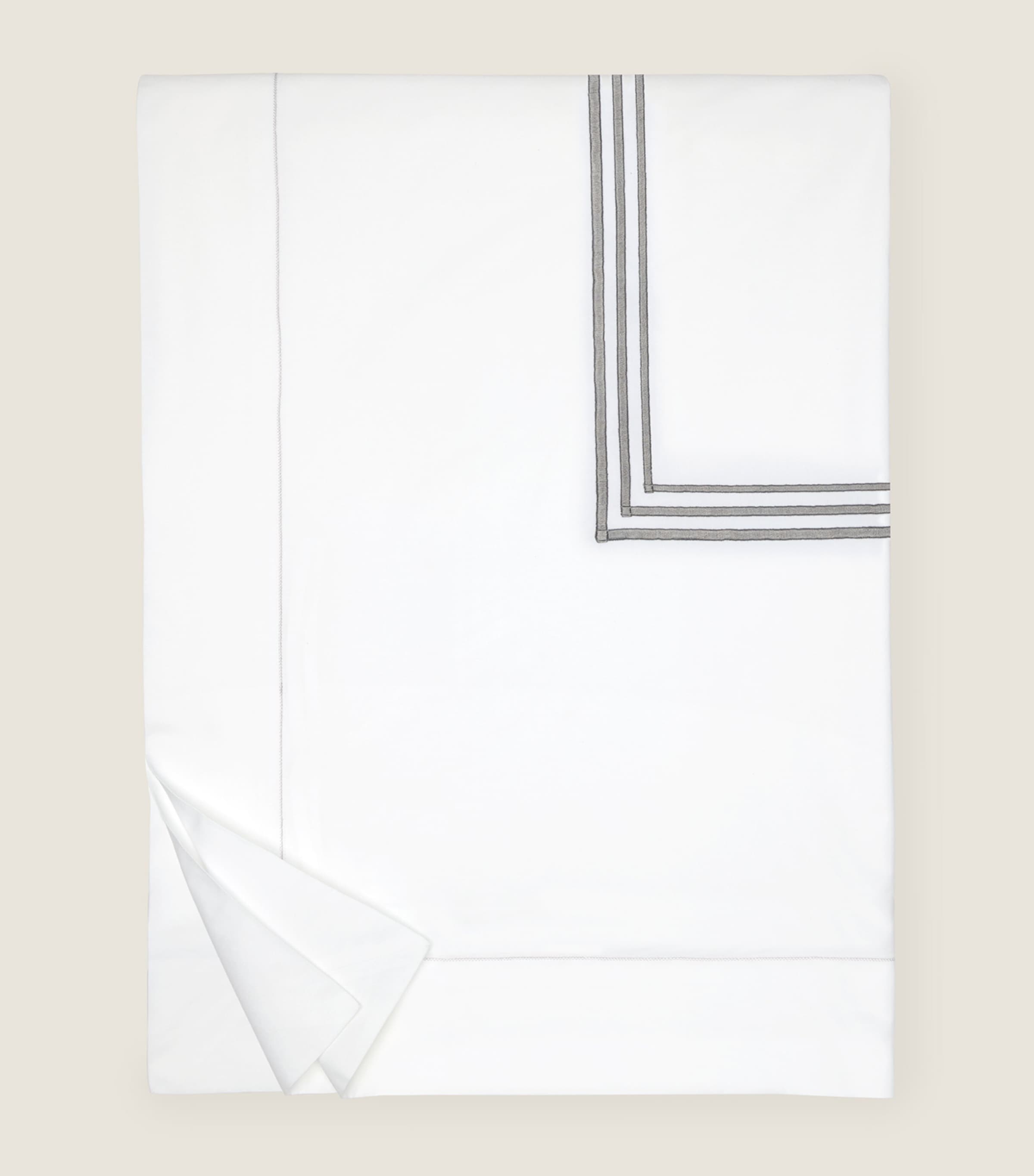 Pratesi Tre Righe Super King Duvet Cover (260cm x 220cm) | Gifts | Gifts for Interior Lovers | Bedding | Bed Linens & Sets | Duvet Covers | Designers | pratesi