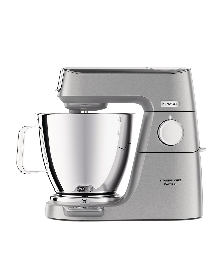 Titanium Chef Baker XL Stand Mixer (7L) SILVER Image 1