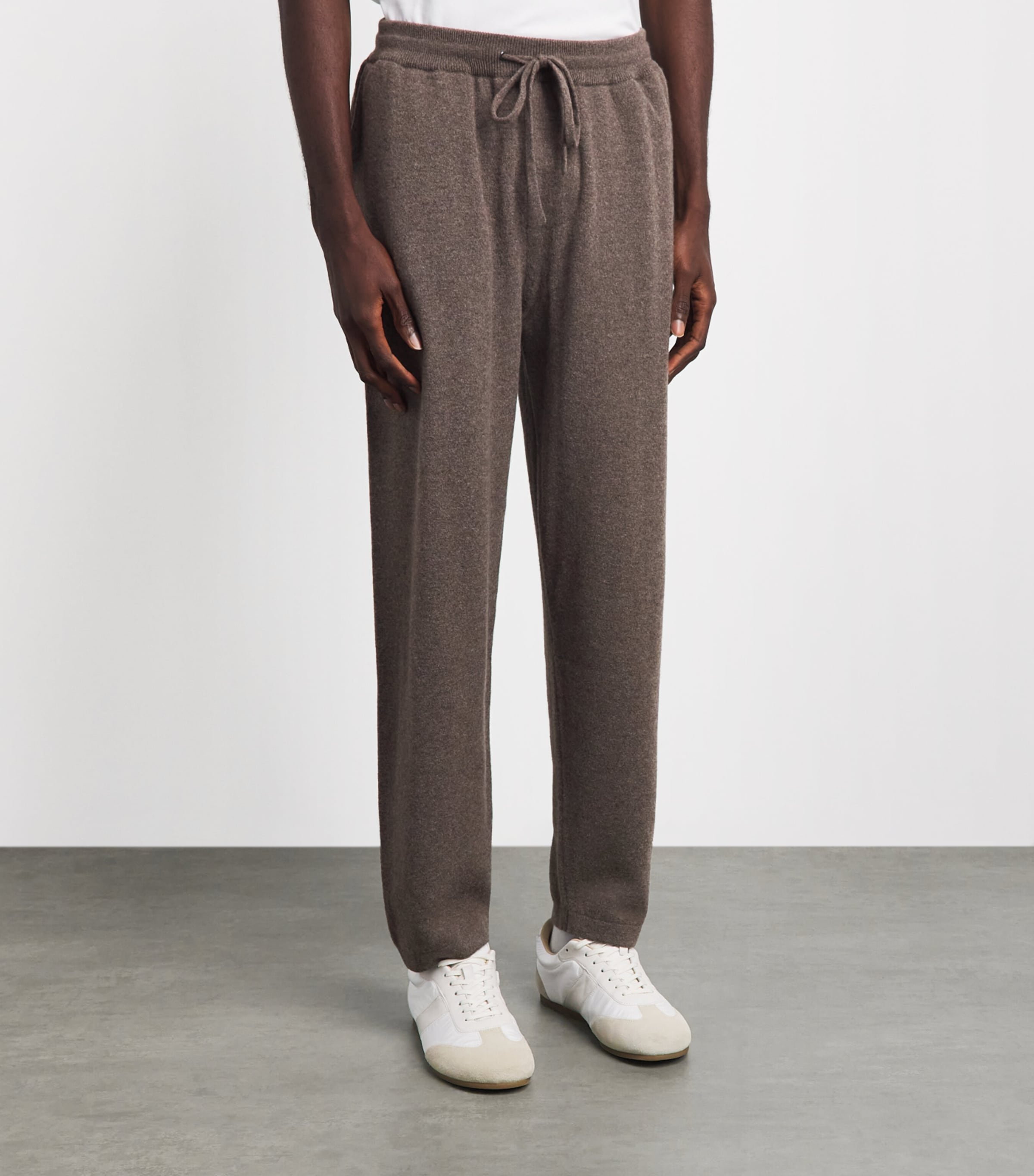 Johnstons Of Elgin Mens Cashmere Lewis Sweatpants Heathcot Image 4