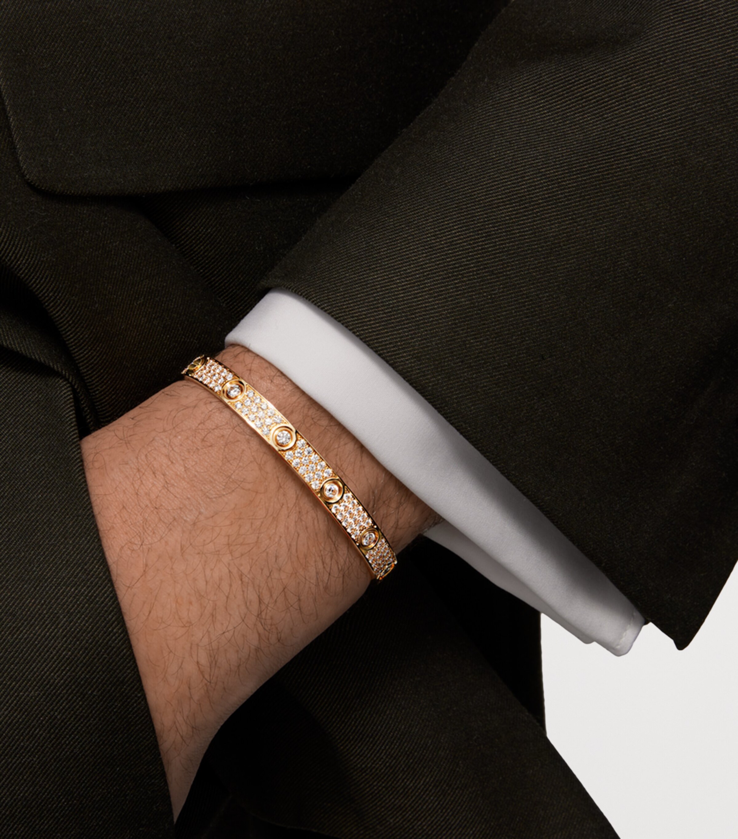 LOVE Yellow Gold and Diamond Bracelet YELLOW GOLD Image 5