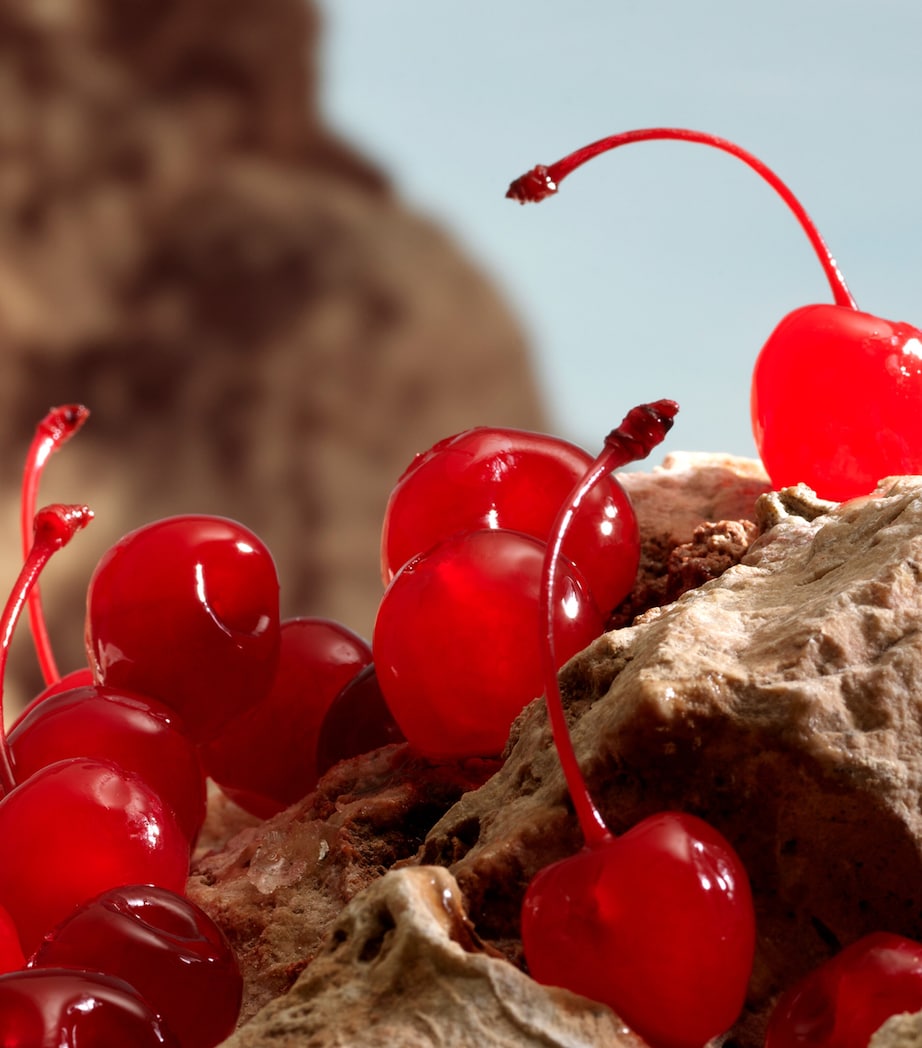 Q by Dolce & Gabbana Pure Perfume (30ml) NO COLOUR Image 4