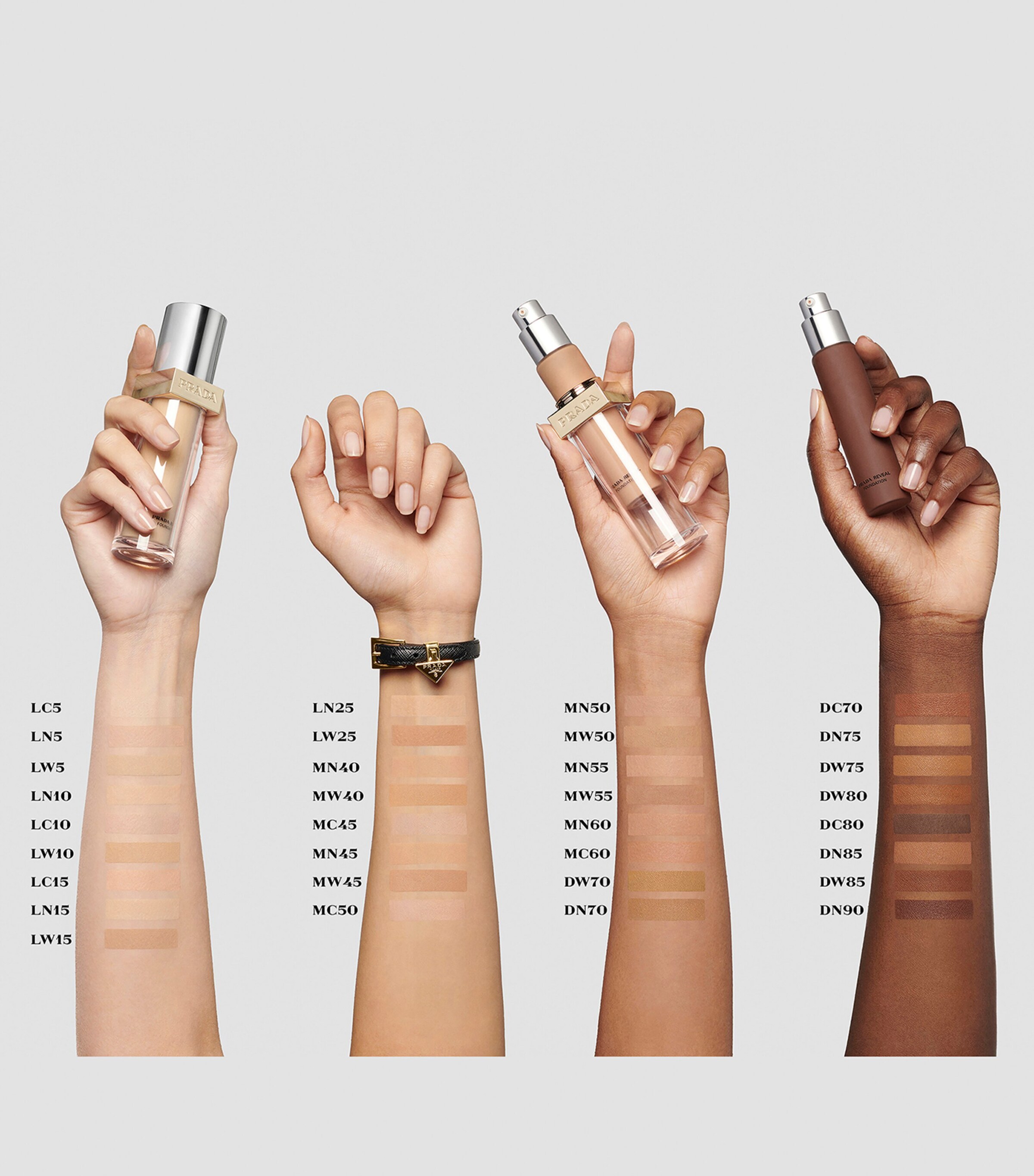 Prada Beauty Reveal Skin Optimising Foundation Image 3