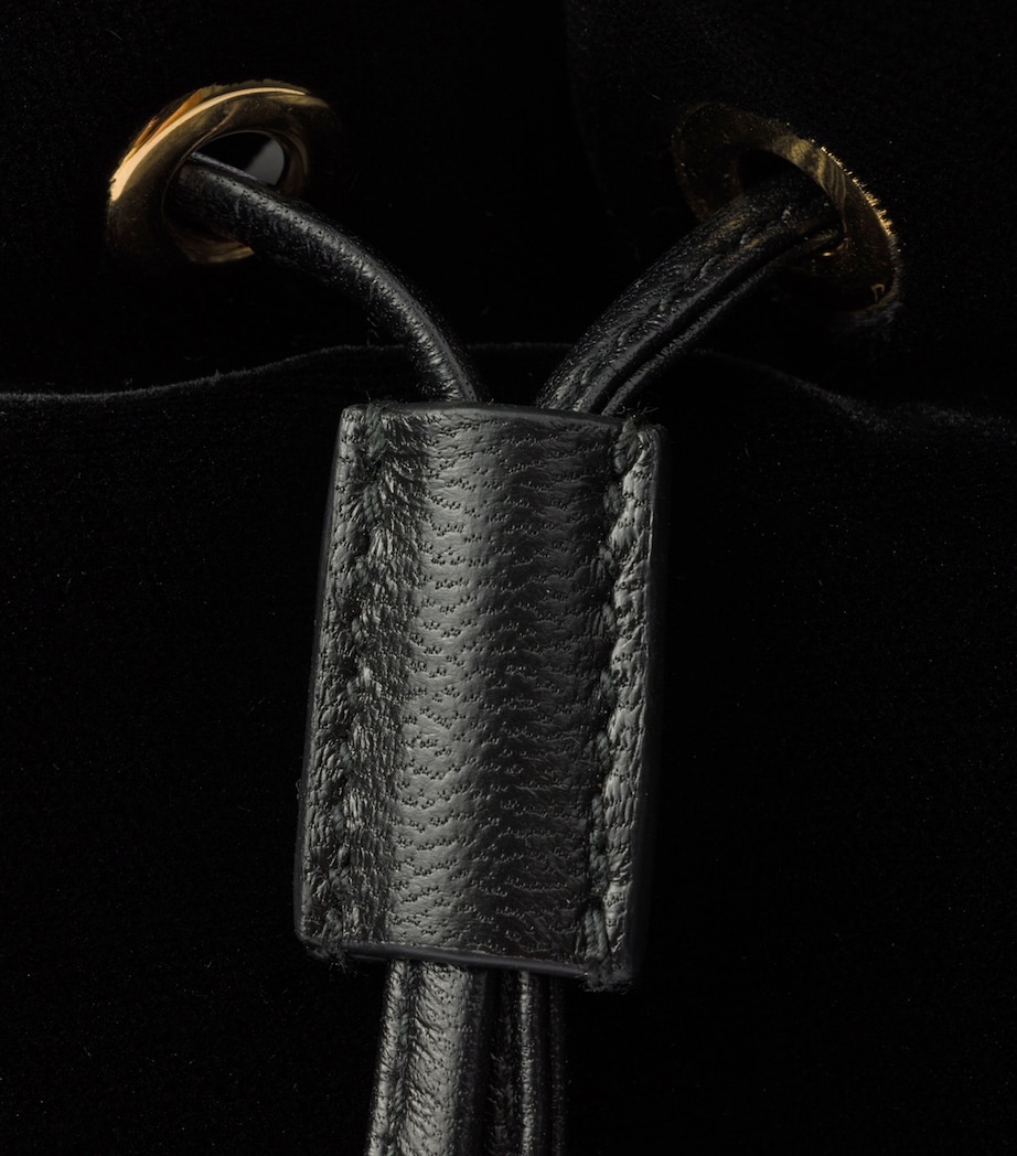 Velvet Drawstring Top-Handle Bag F0002 Image 7