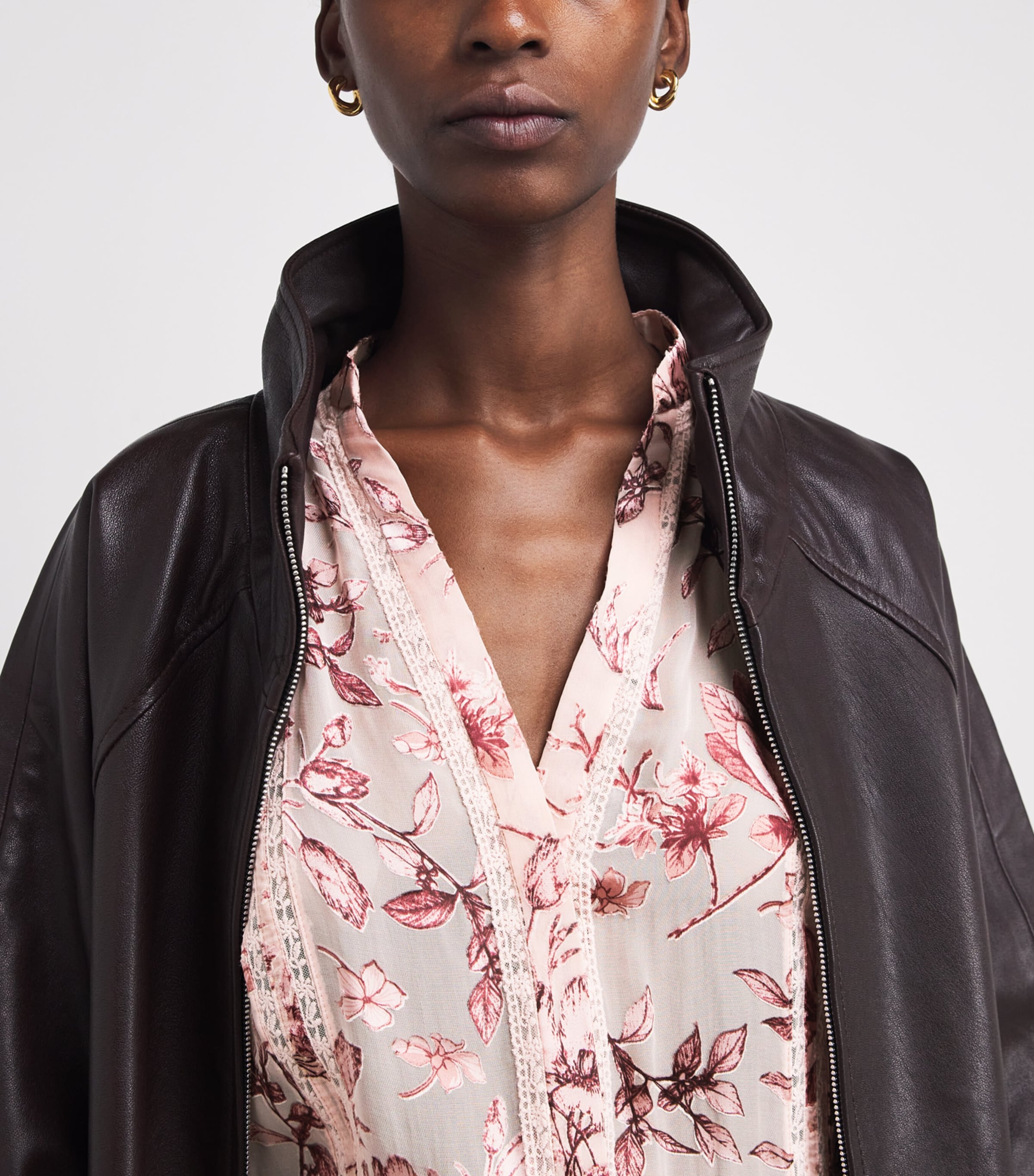 Floral Arlette Blouse J667MYSTCGRDN EN RSE Image 6