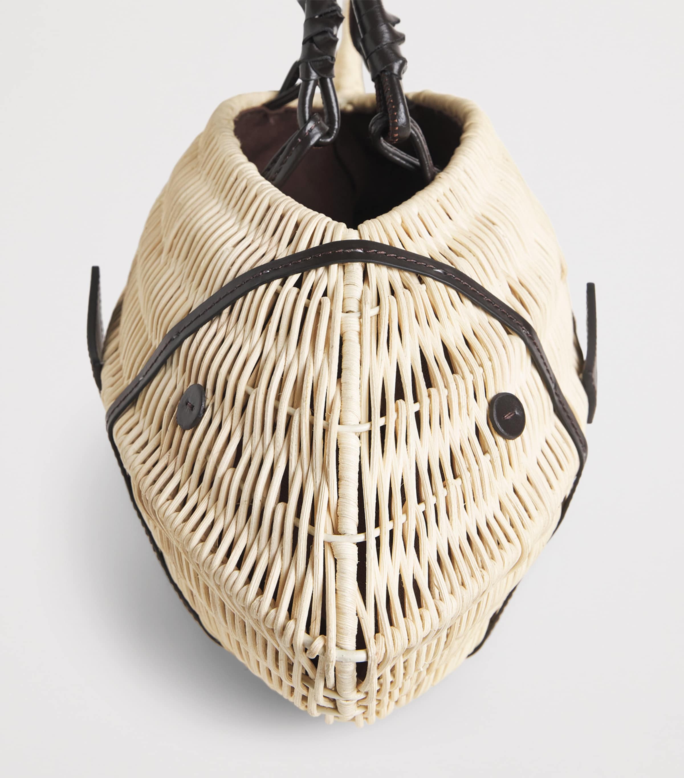 STAUD Wicker Cleo Fish Top-Handle Bag Nat Natural Image 5
