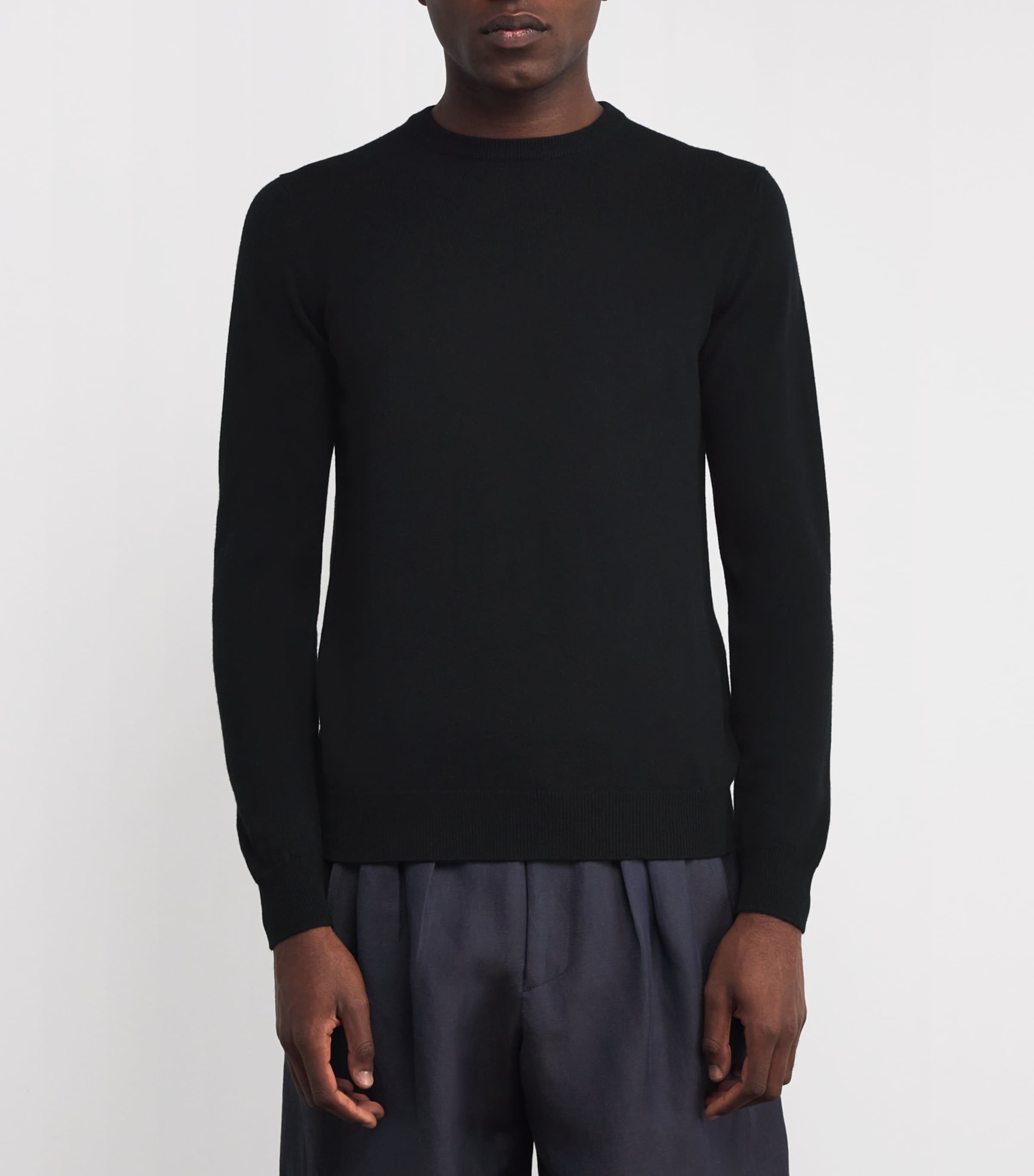 Giorgio Armani ブラックニット 46 Giorgio Armani Black Cashmere Crew-Neck Sweater | Harrods US