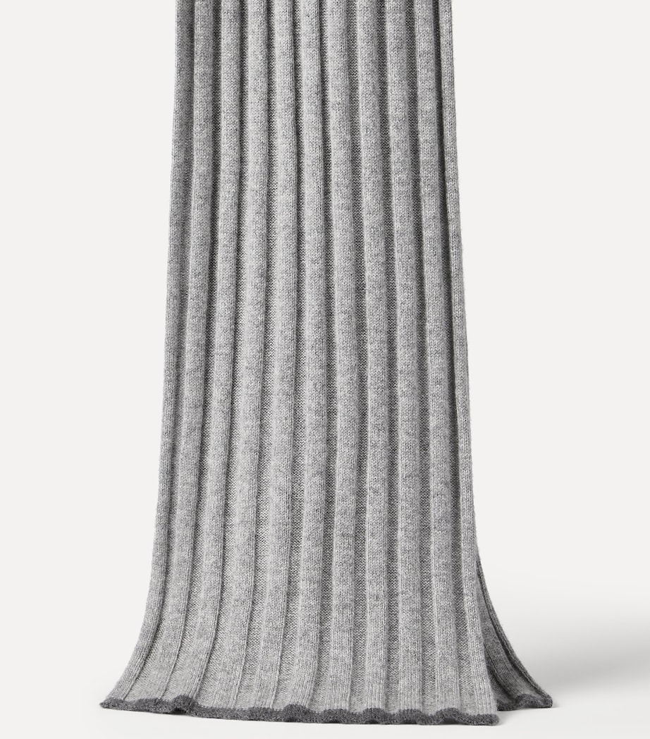 Brunello Cucinelli Cashmere Ribbed Scarf Image 2