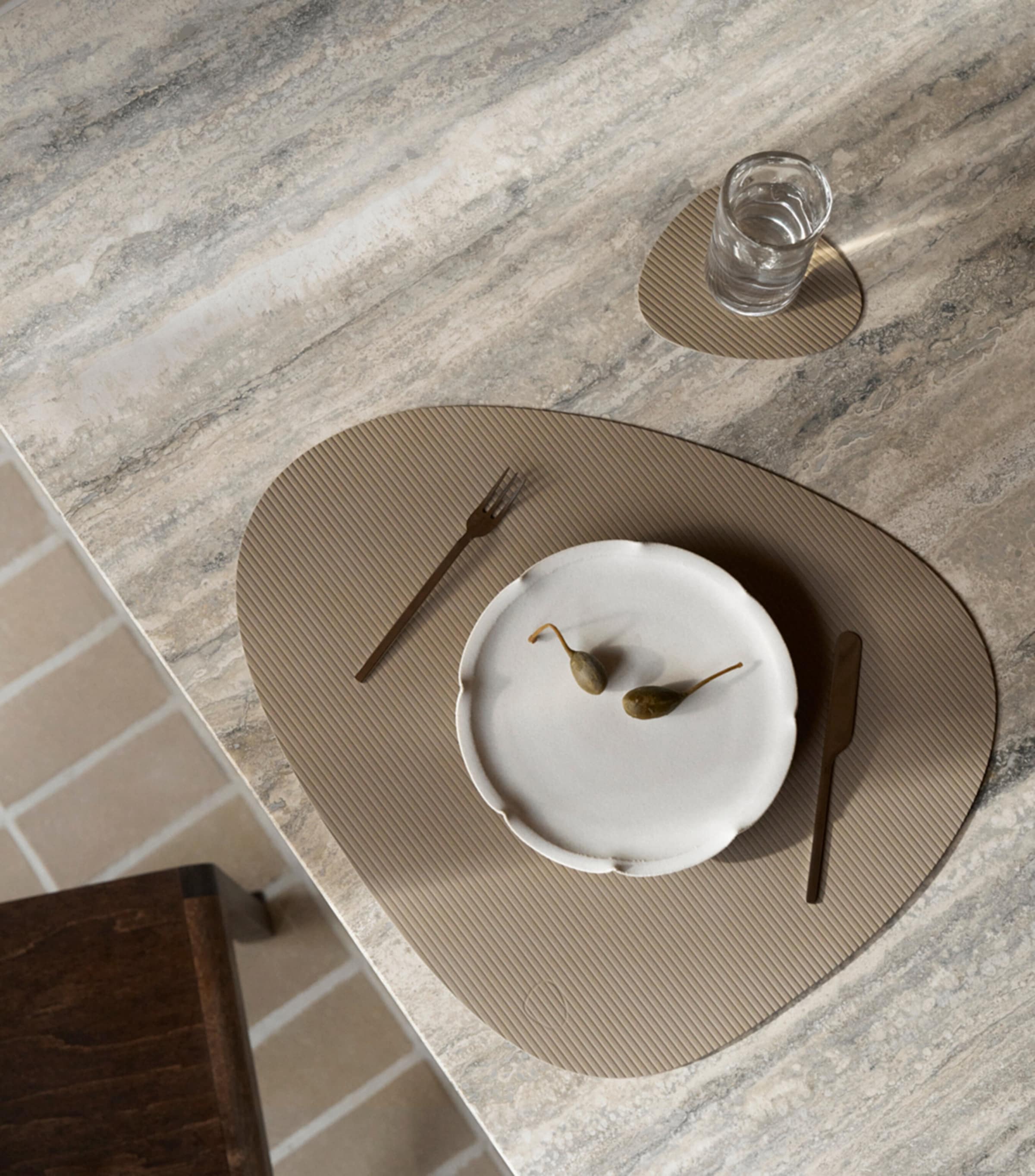 Large Curve Corduroy Placemat (Set of 4) CLAY BROWN Image 3