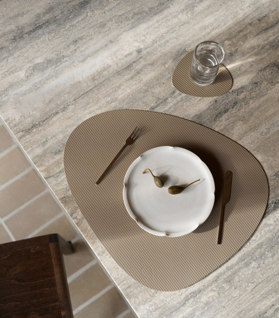 Large Curve Corduroy Placemat (Set of 4) CLAY BROWN Image 3