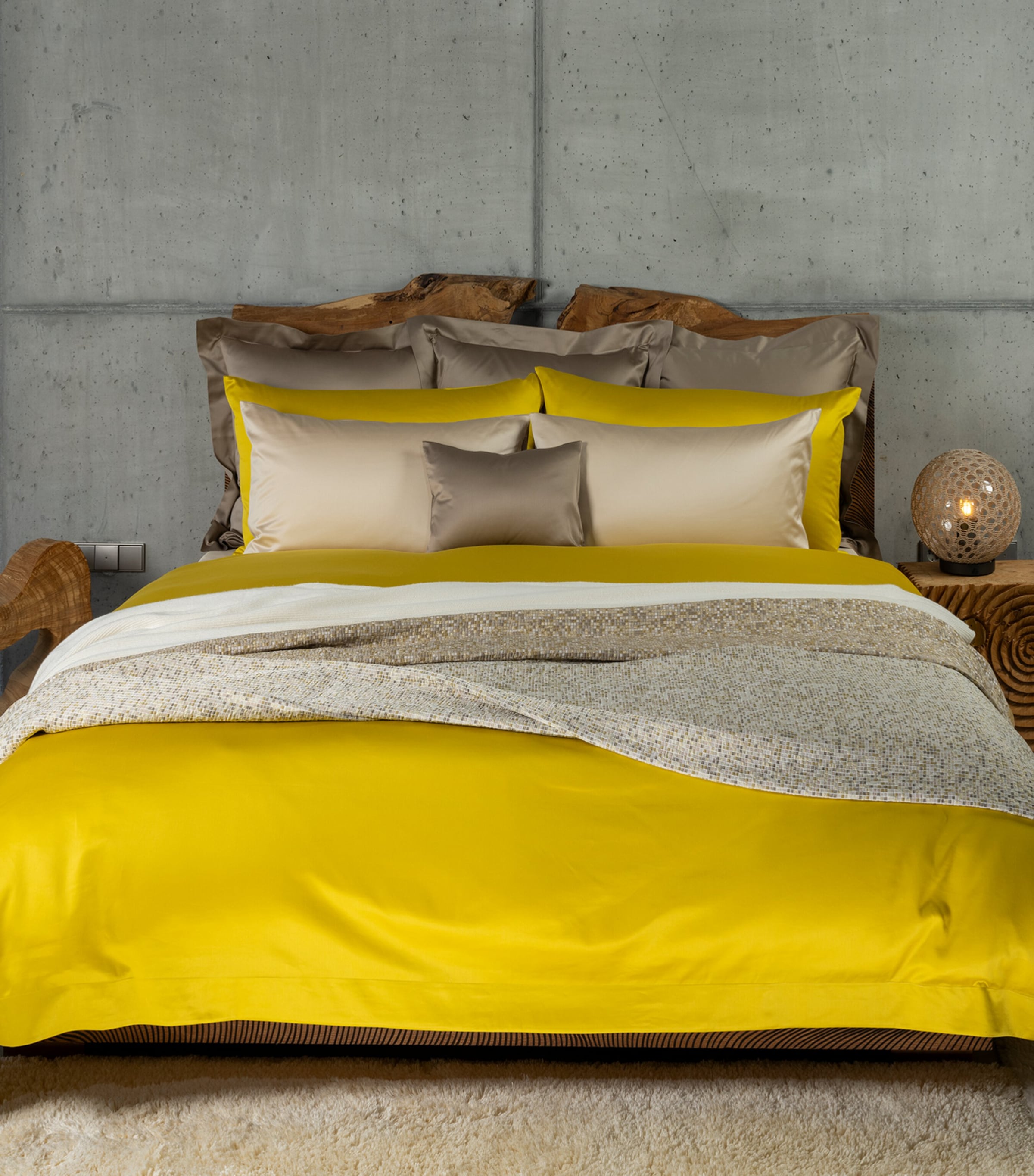 Celso De Lemos Egyptian Cotton Secret King Fitted Sheet (150cm x 200cm) Amande Image 1