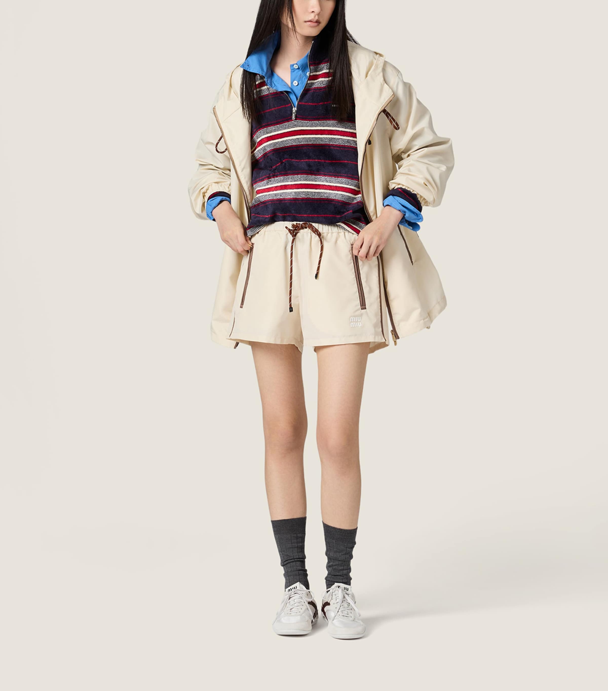 Technical Drawstring Shorts F0032 Image 2