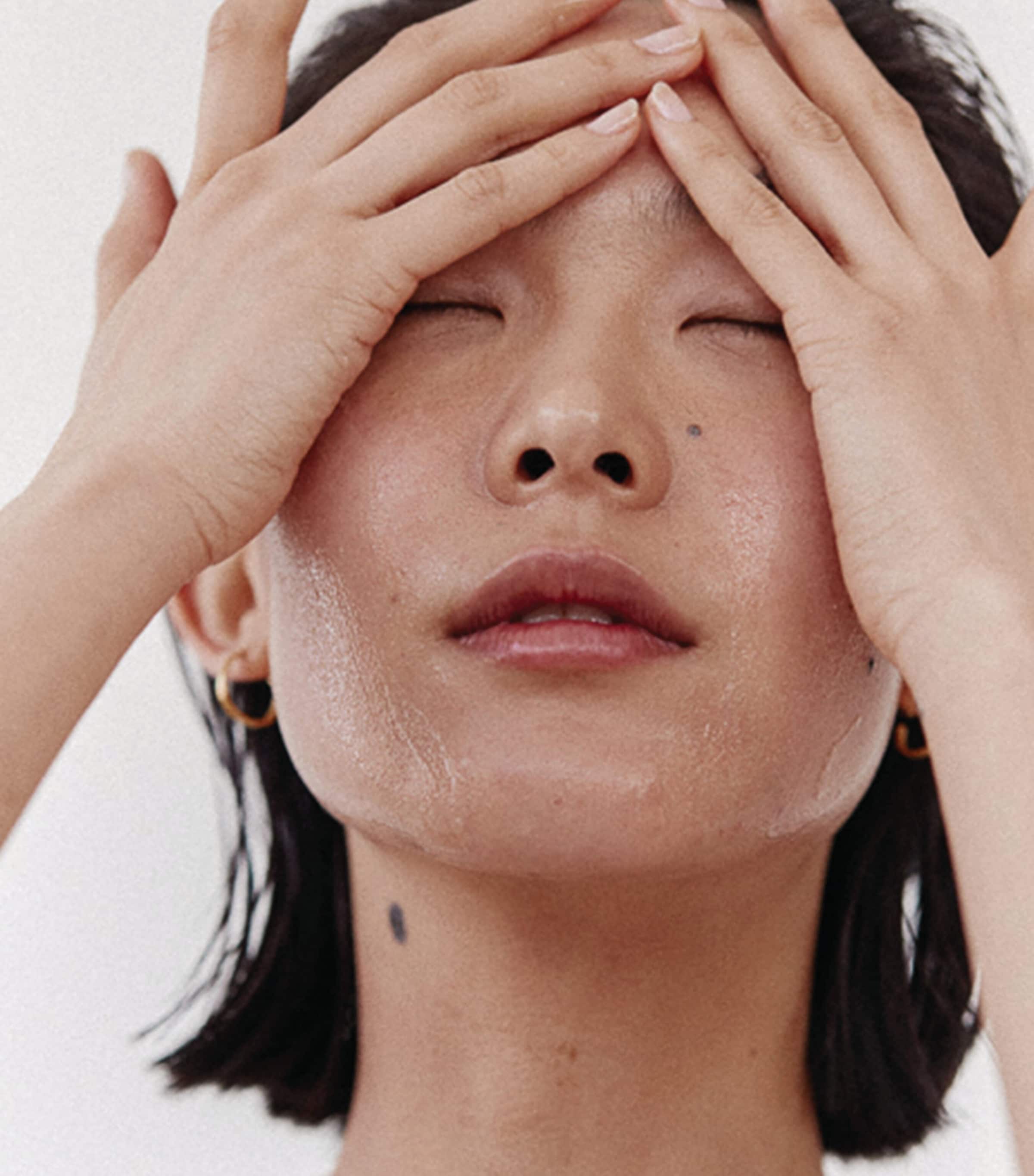 Black Tea Firming Serum (30ml) NO COLOUR Image 4