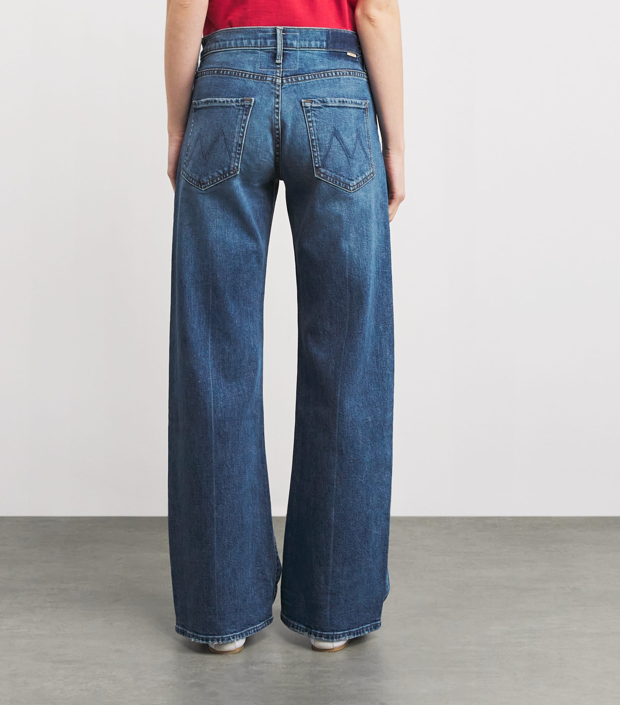 The Lasso Sneak Barrel-Leg Jeans GET 2 BRDS STNED TGS Image 4