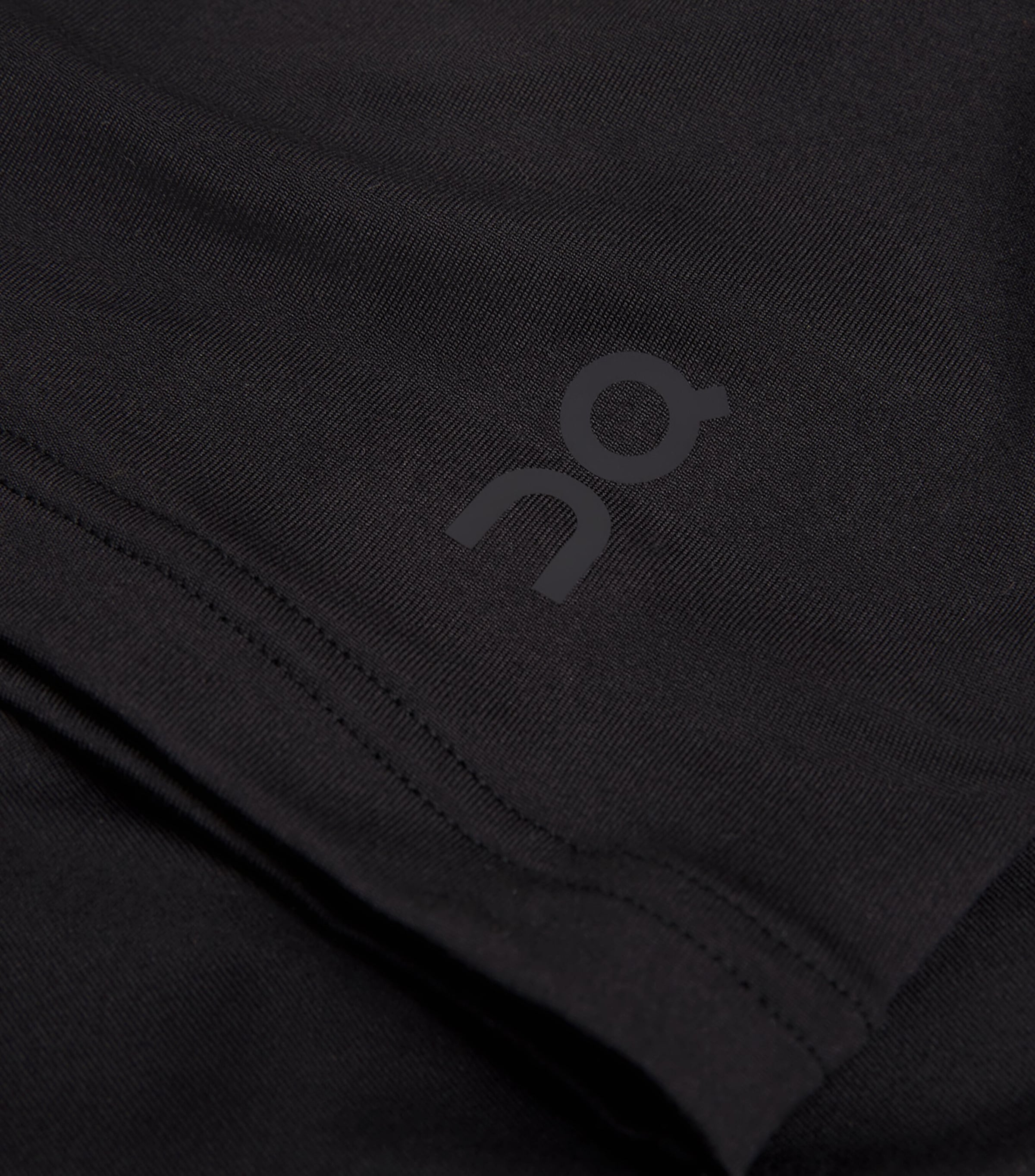 Studio Cut-Out Crop Top BLACK Image 5