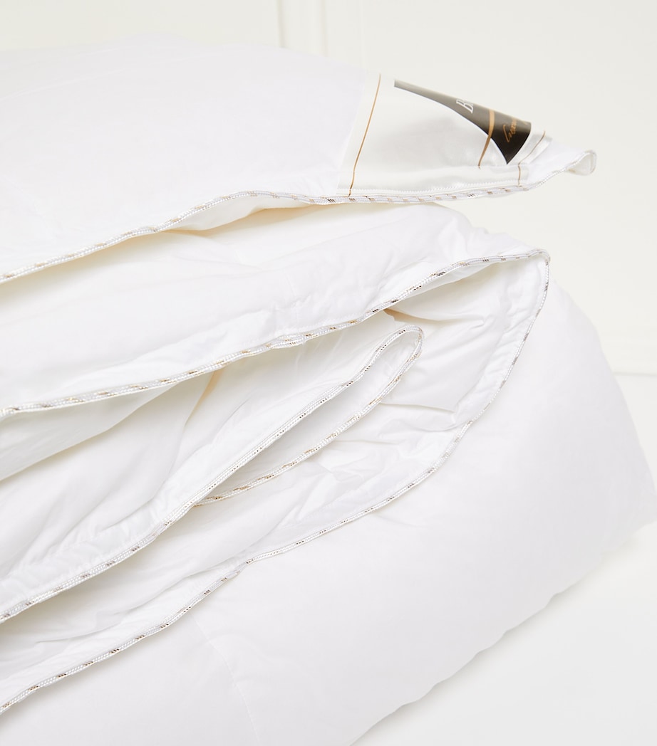 King Chateau Canadian Goose Down Duvet (10 Tog) WHITE Image 3