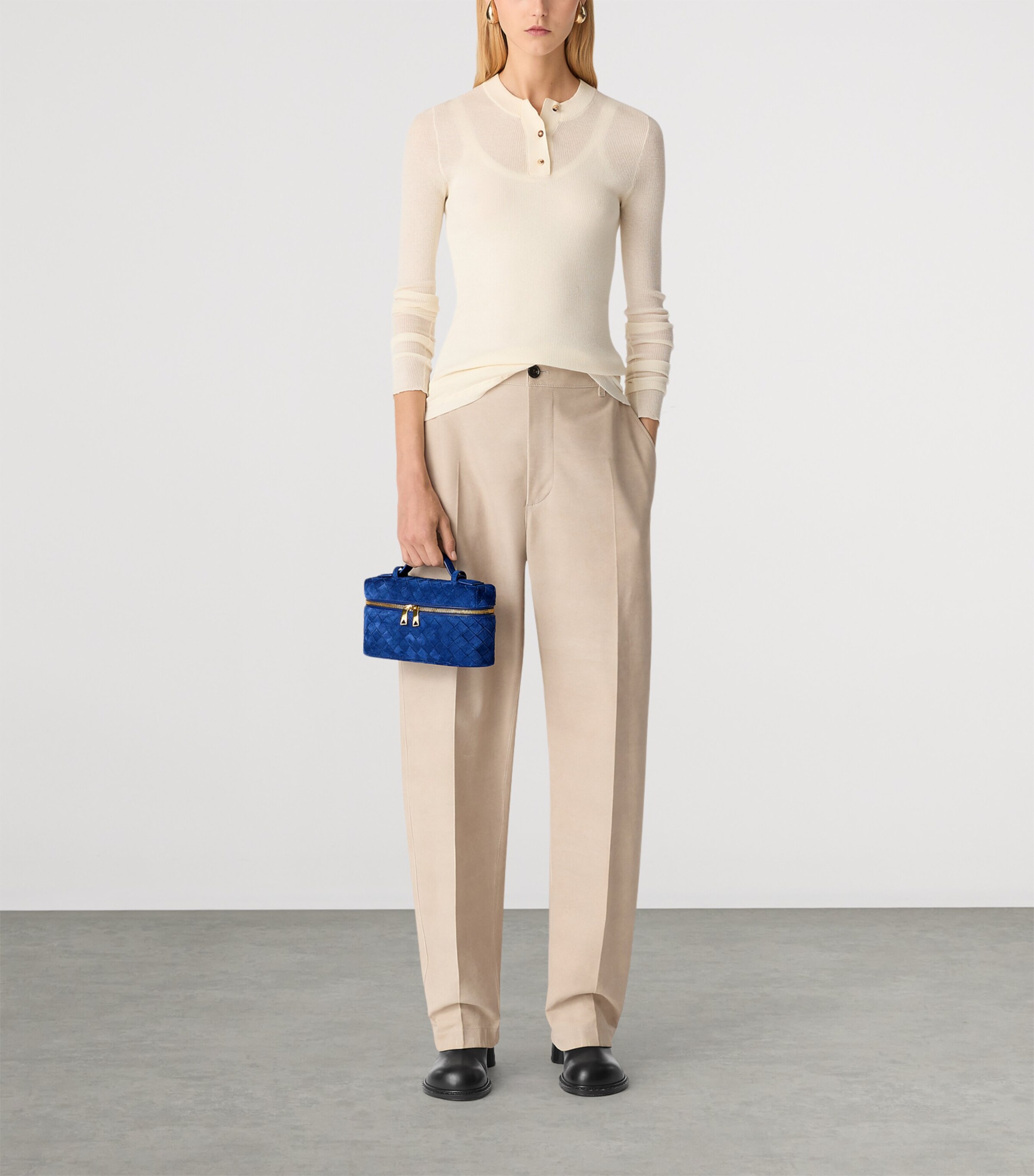 Bottega Veneta Suede Bang Bang Vanity Case Bag Image 2
