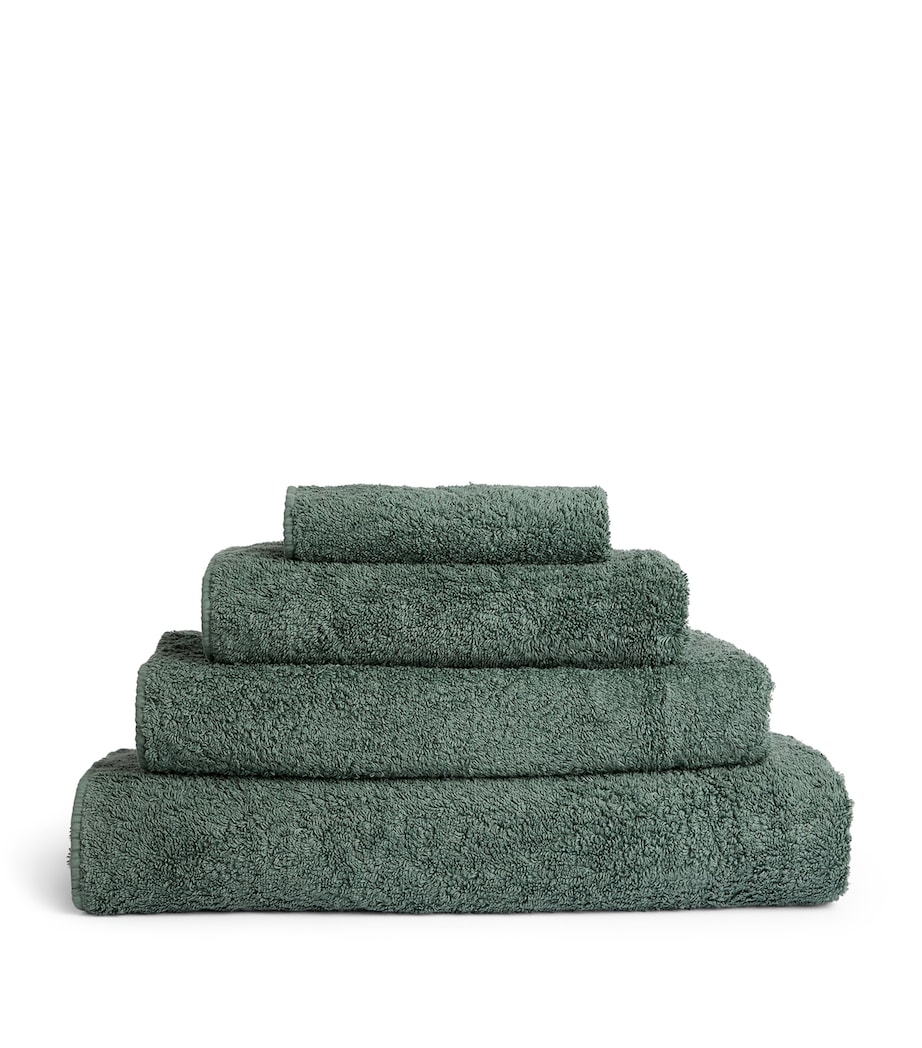 Abyss & Habidecor Super Pile Bath Towel (70cm x 140cm) Evergreen Image 1