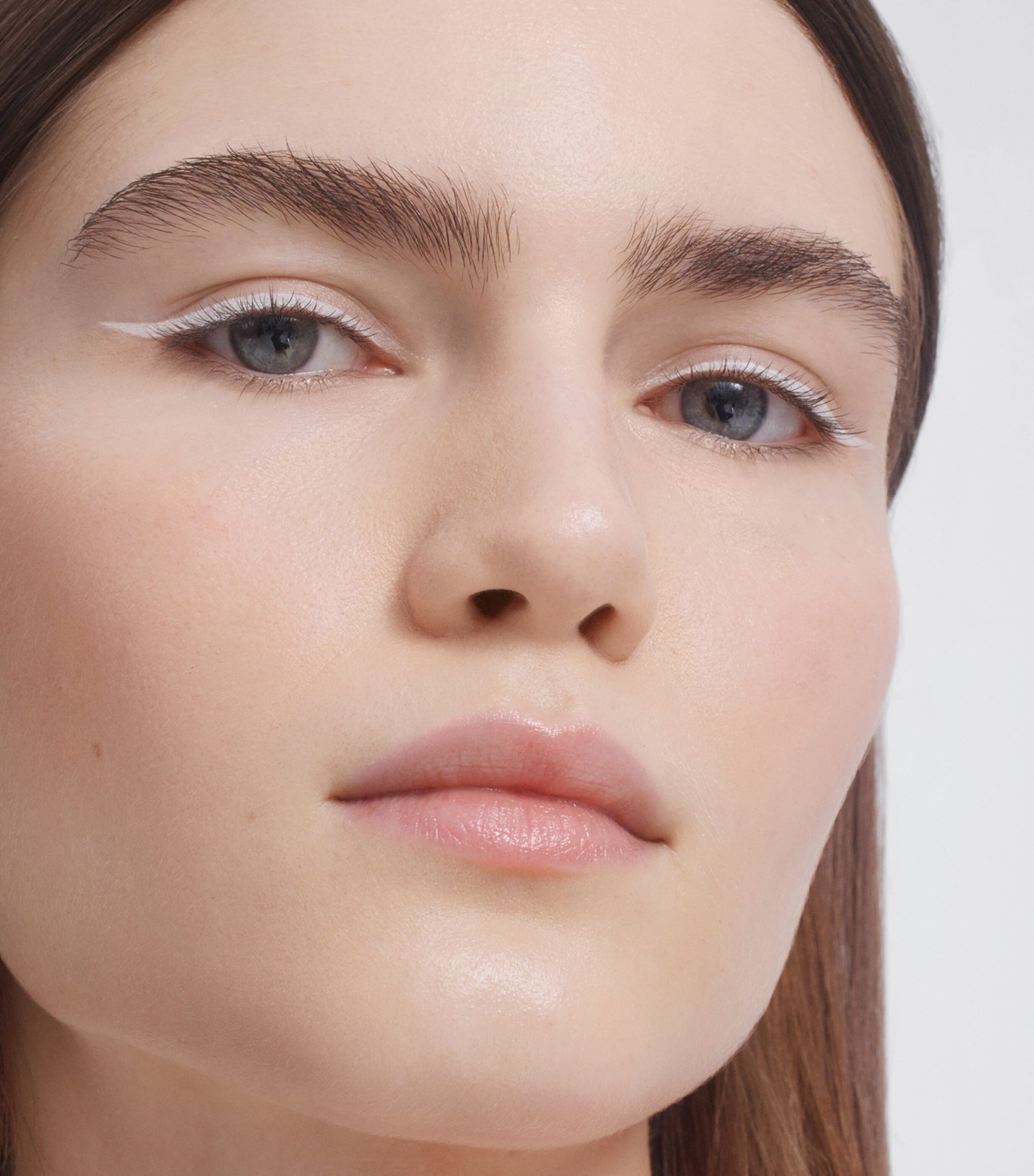 Satin Kajal Eyeliner LINEN Image 2