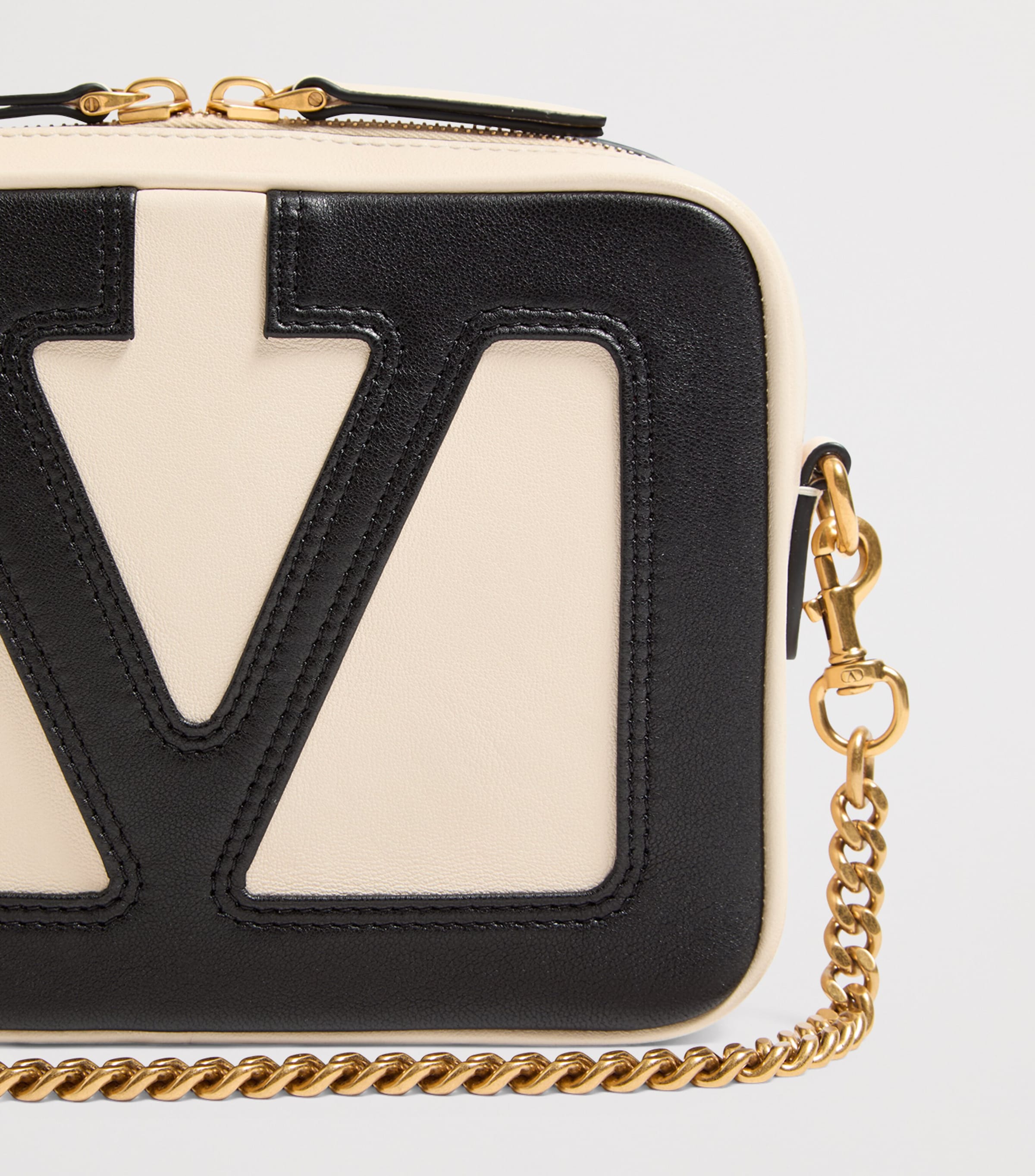ショルダーバッグ・ポシェット Valentino Garavani Small Viva Superstar Bag Off-white Viva Superstar small two-tone leather shoulder bag