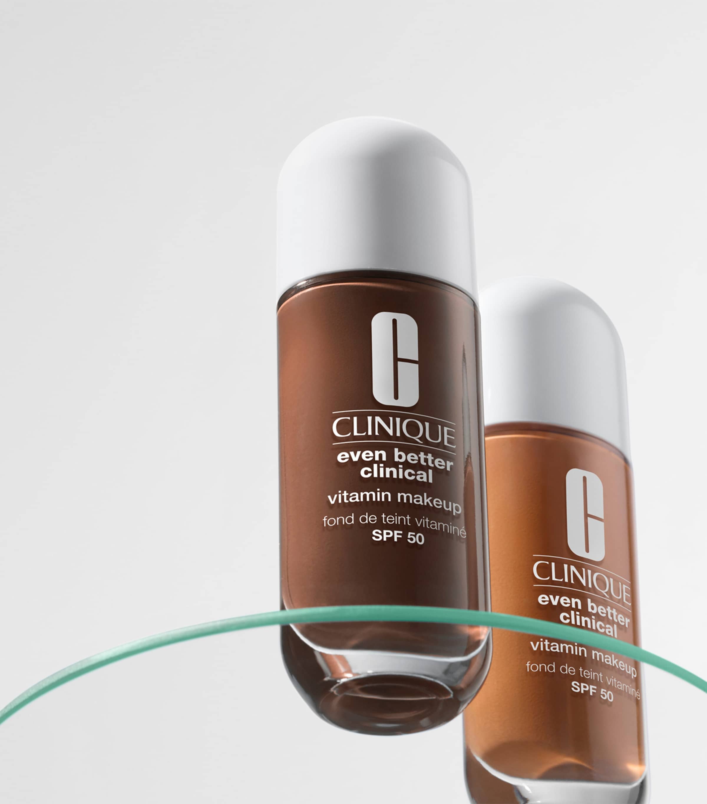 Even Better Foundation SPF 50 11 LMC Image 4