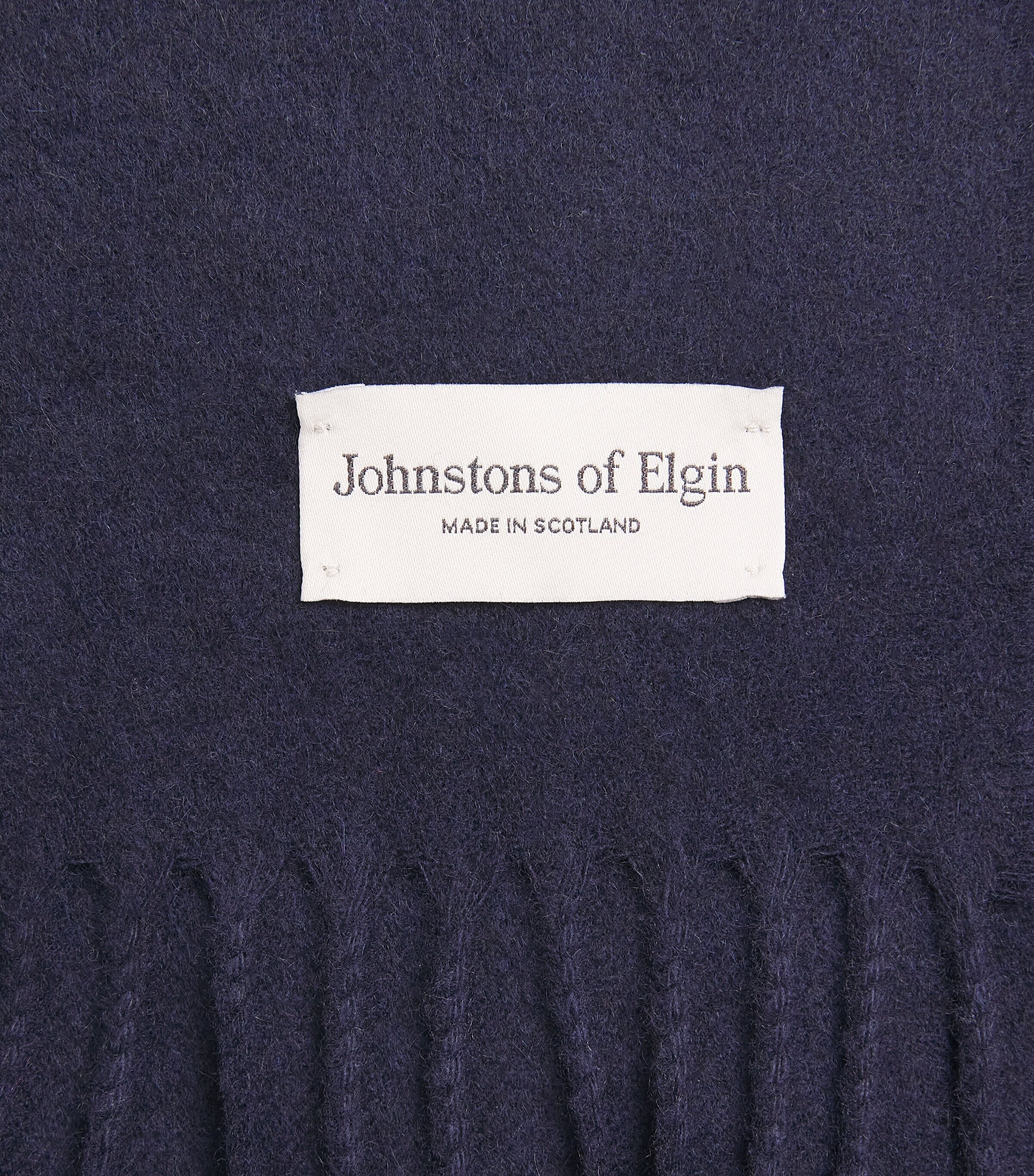 Johnstons Of Elgin Cashmere Stole Dark Navy Image 4