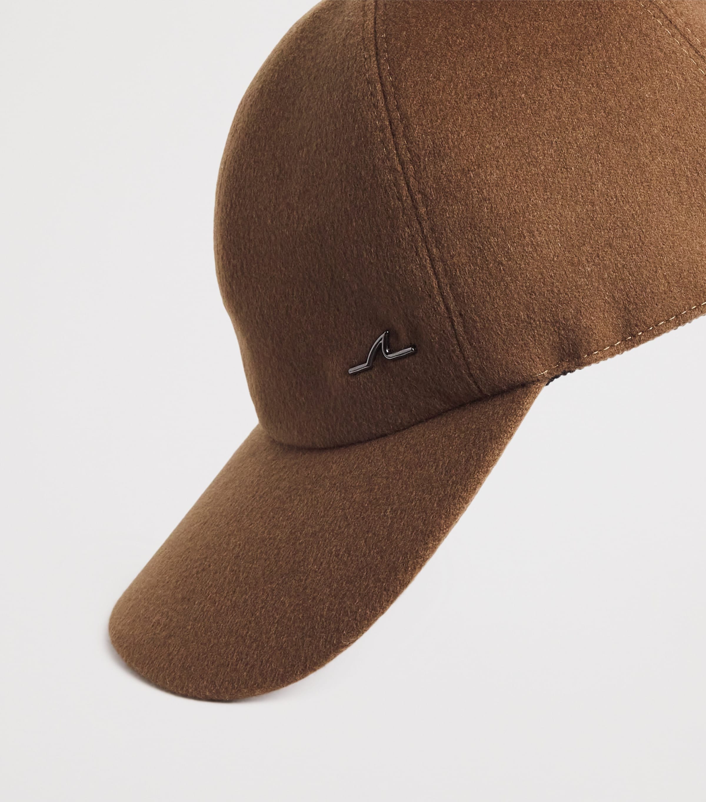 Cashmere Shark Fin Cap 976 CAMEL Image 4