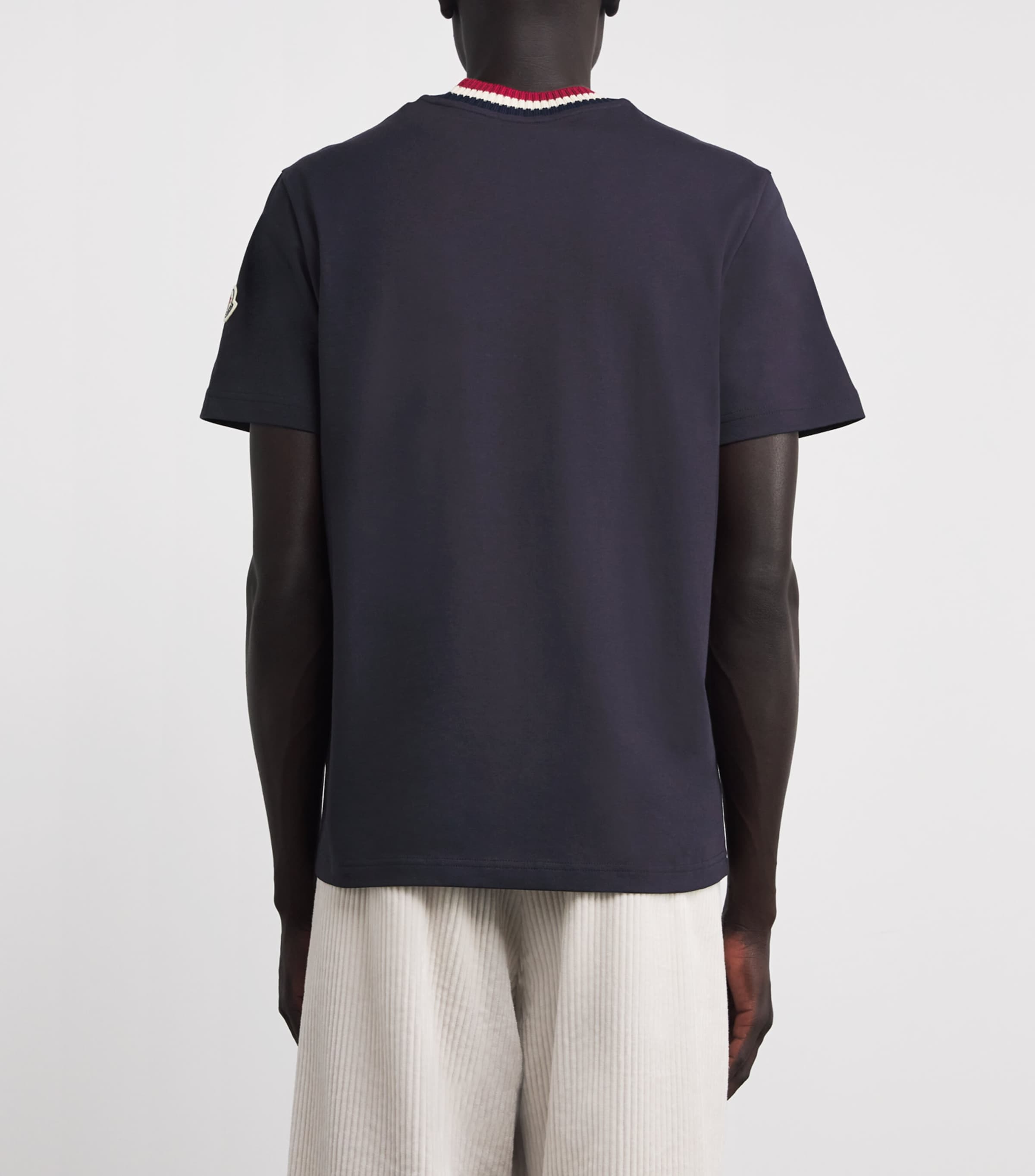 キッズ用トップス MONCLER Cotton jersey T-shirt with embroidered shark Moncler | Shark T-Shirt Juniors | Regular Fit T-Shirts