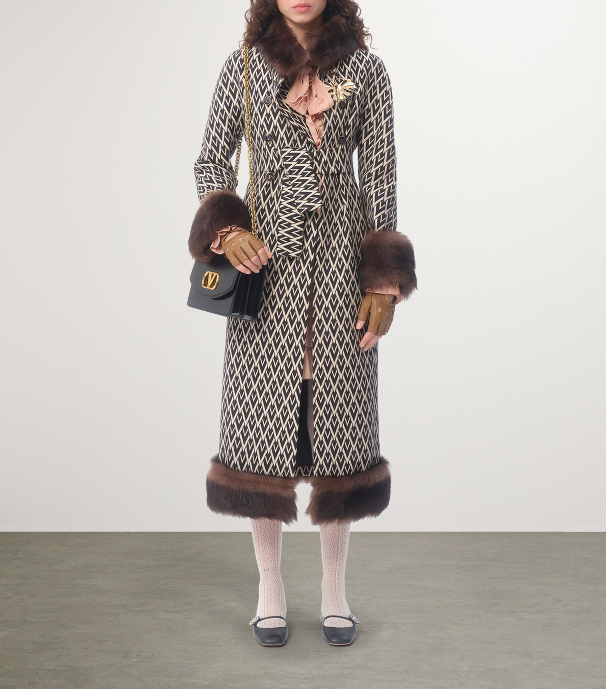 Calf Leather Vain Shoulder Bag 0NO Image 5