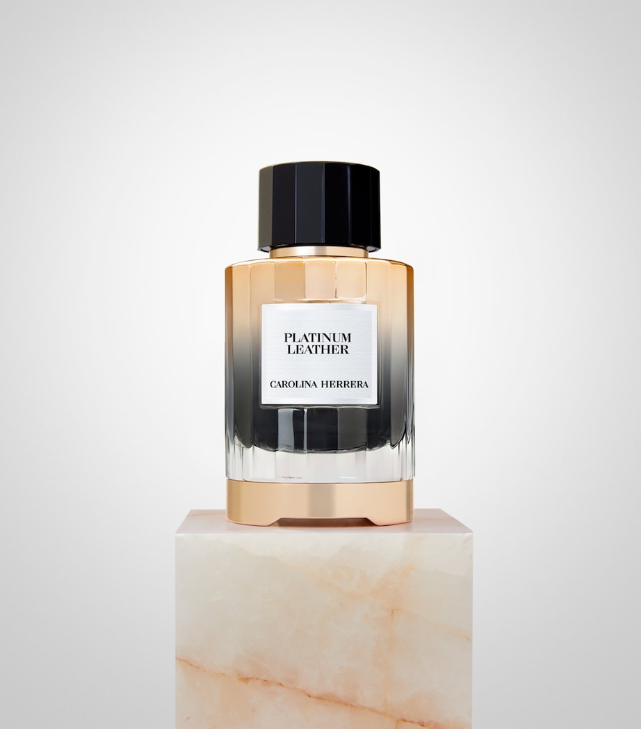 Carolina Herrera Platinum Leather Eau de Parfum Image 3