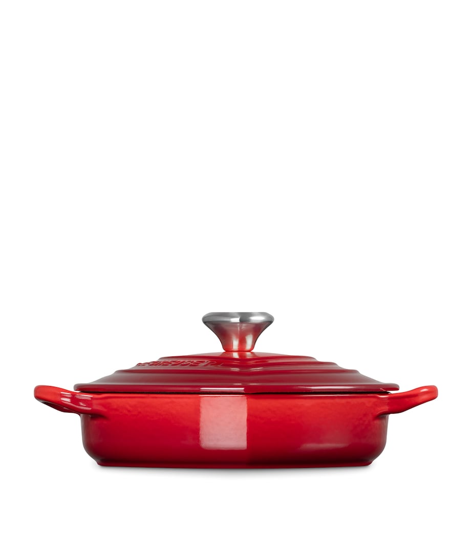 Cast Iron Heart Shallow Casserole Dish (20cm) CERISE Image 2