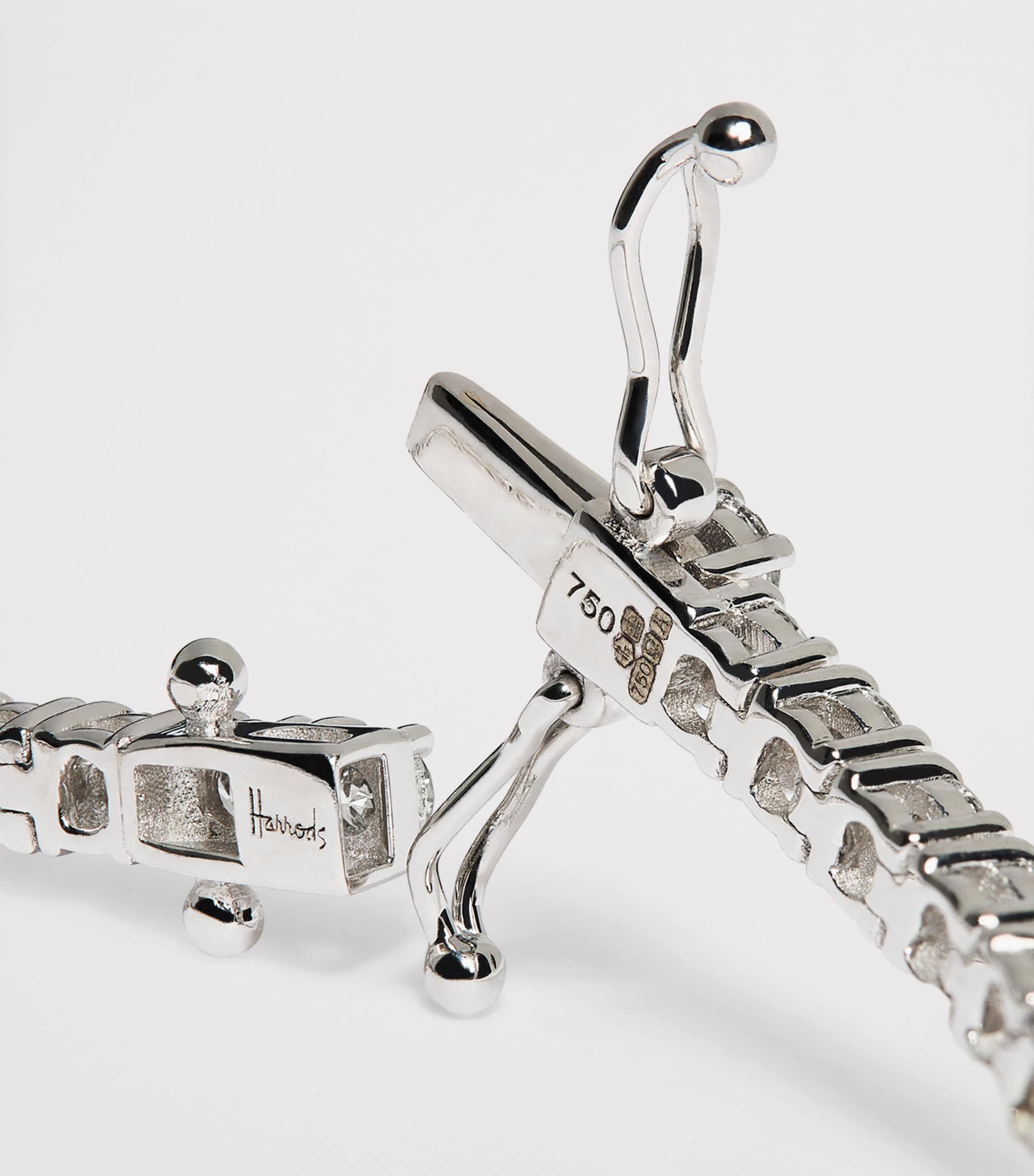 White Gold and Diamond Tennis Bracelet (4.00ct) WHITE GOLD Image 4