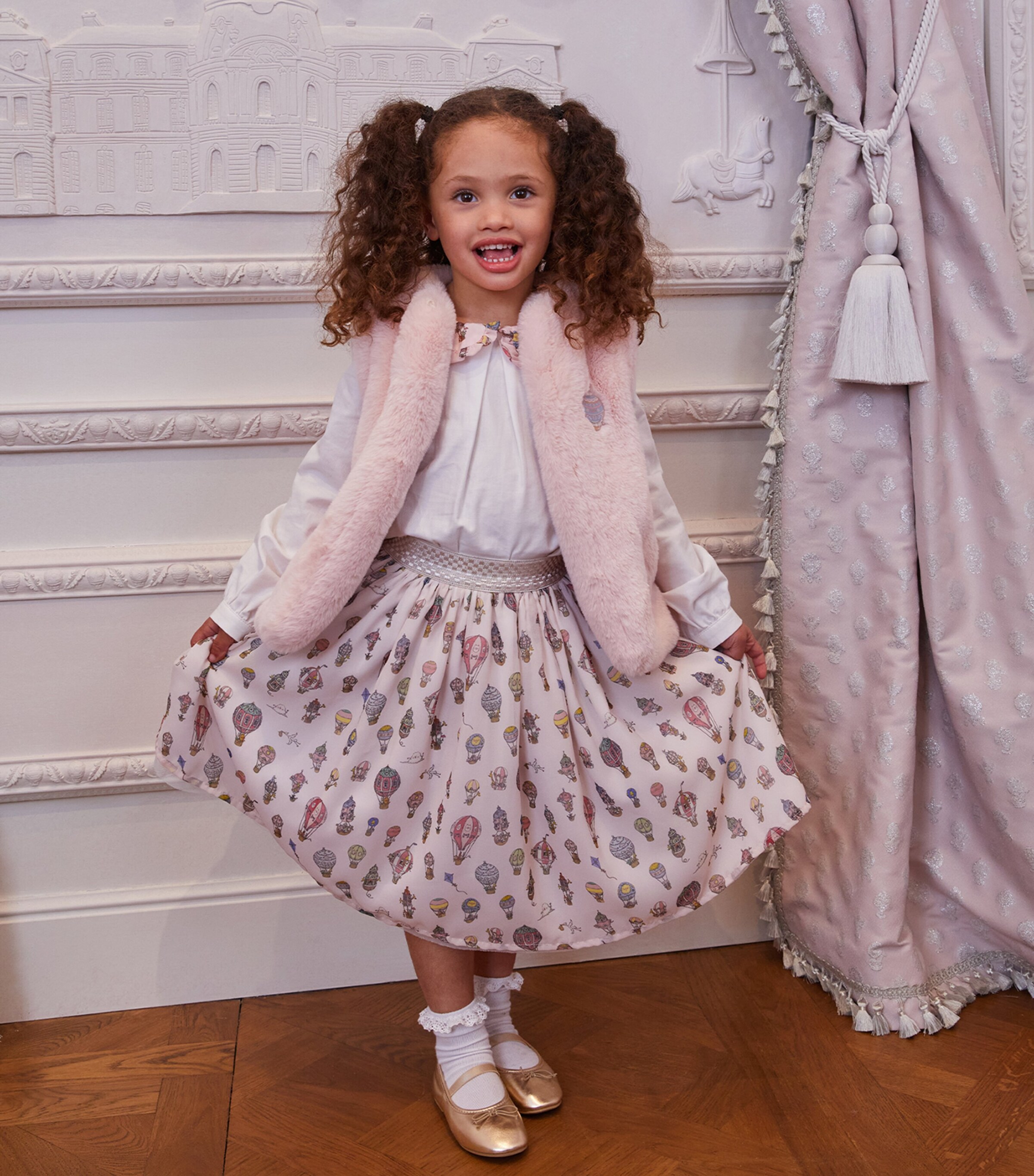 Faux Fur Gilet (2-10 Years) LIGHT PINK Image 4