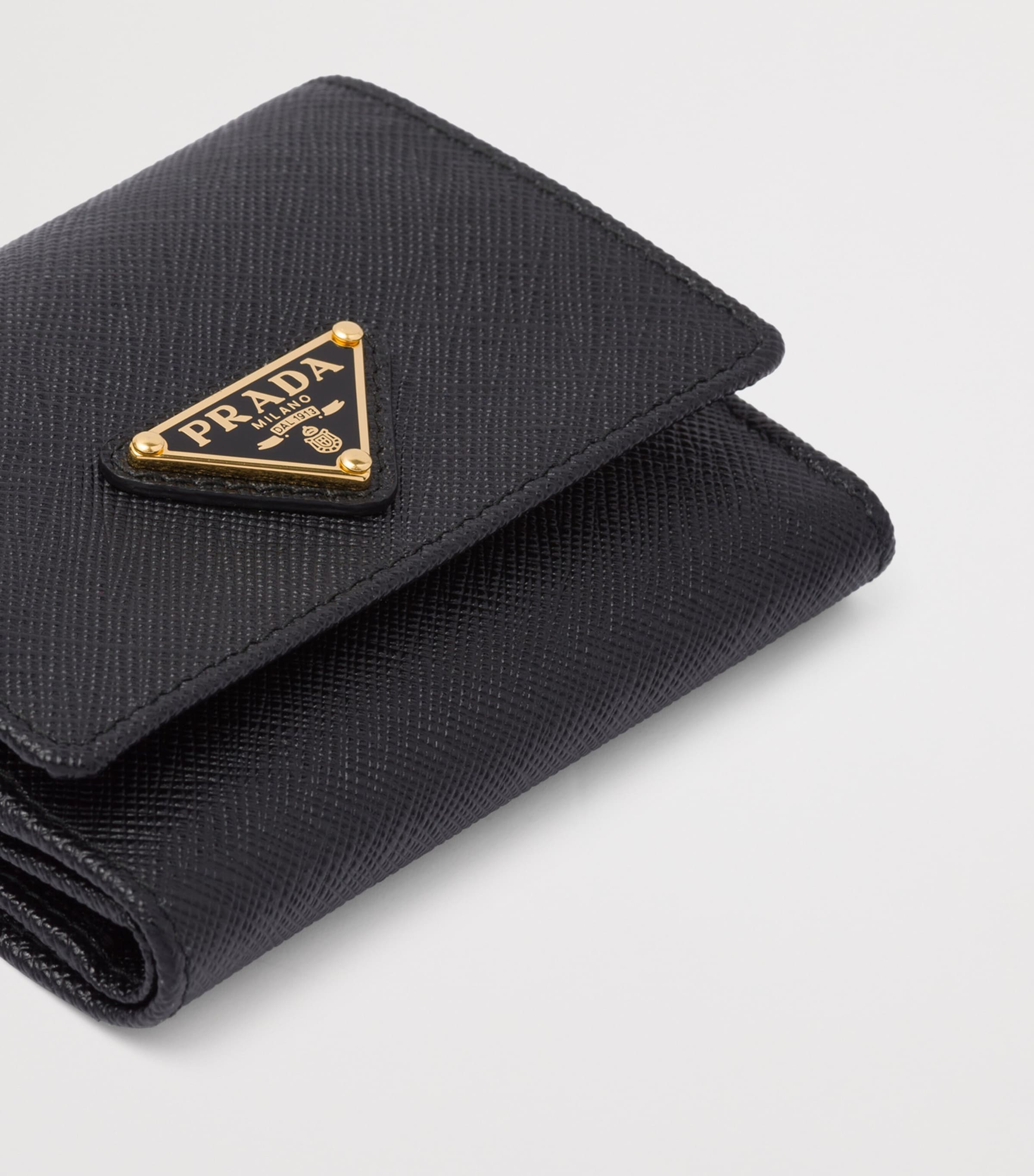 Small Saffiano Leather Bifold Wallet F0002 Image 5