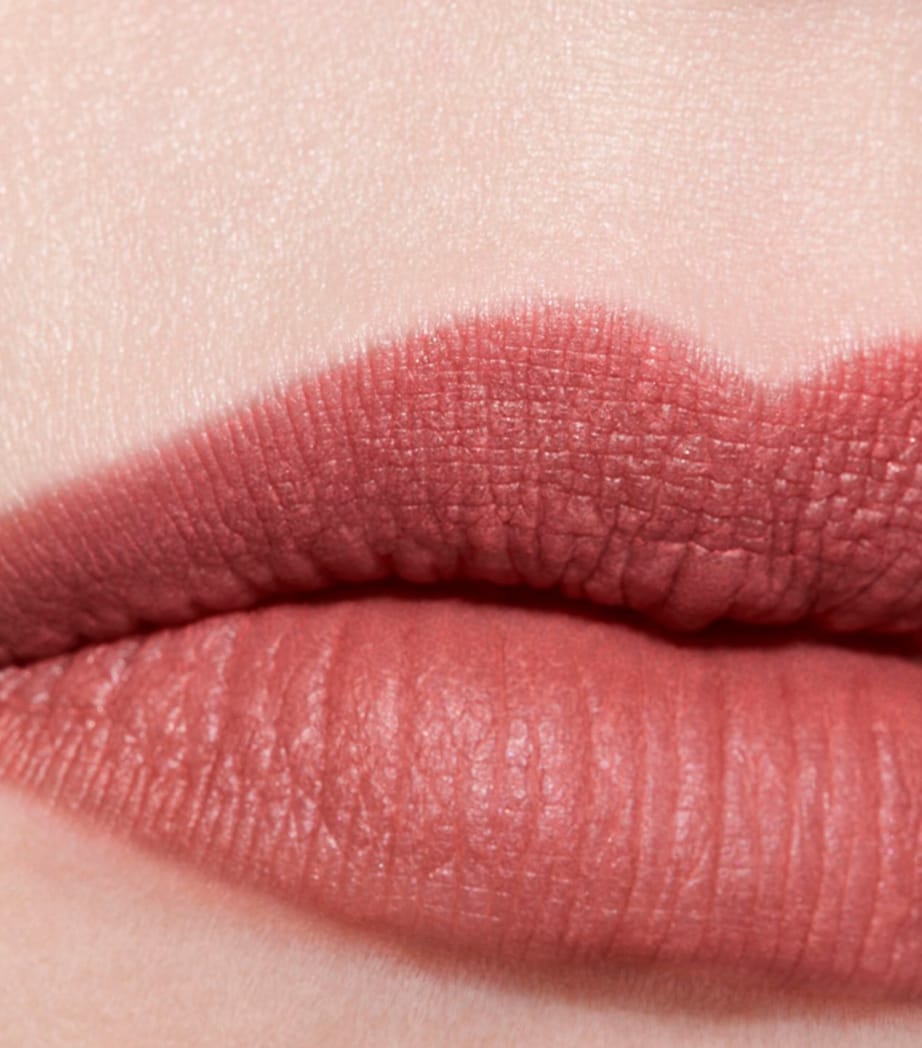 ROUGE ALURE Liquid Velvet AFFRANCHIE 77 Image 2