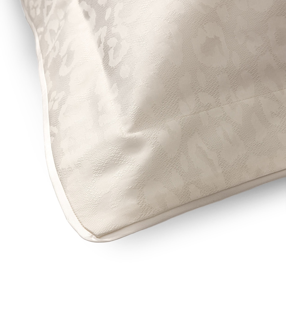 Leopard Standard Oxford Pillowcase (50cm x 75cm) MILK Image 4