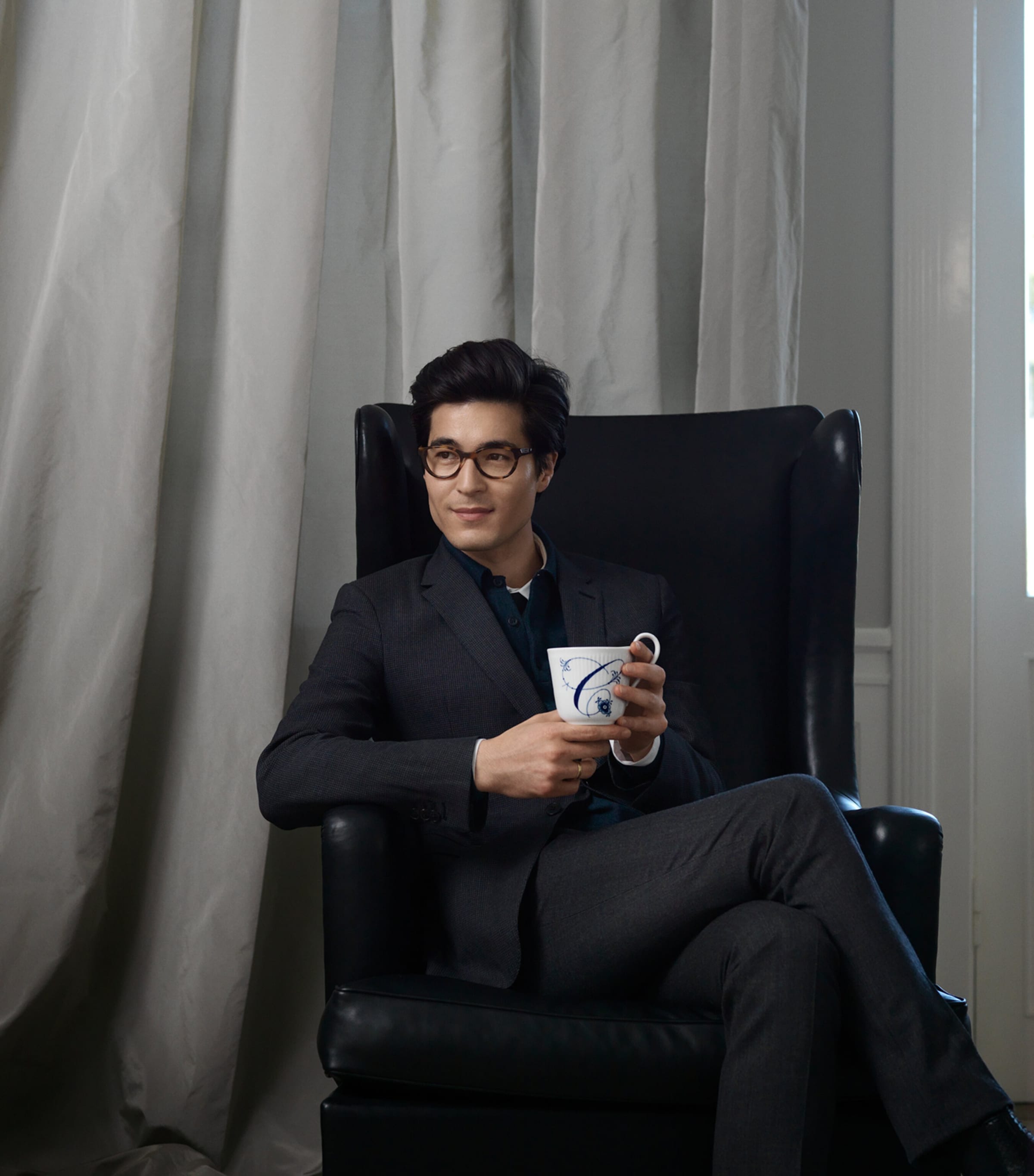 Porcelain Fluted Alphabet Mug BLUE Image 2