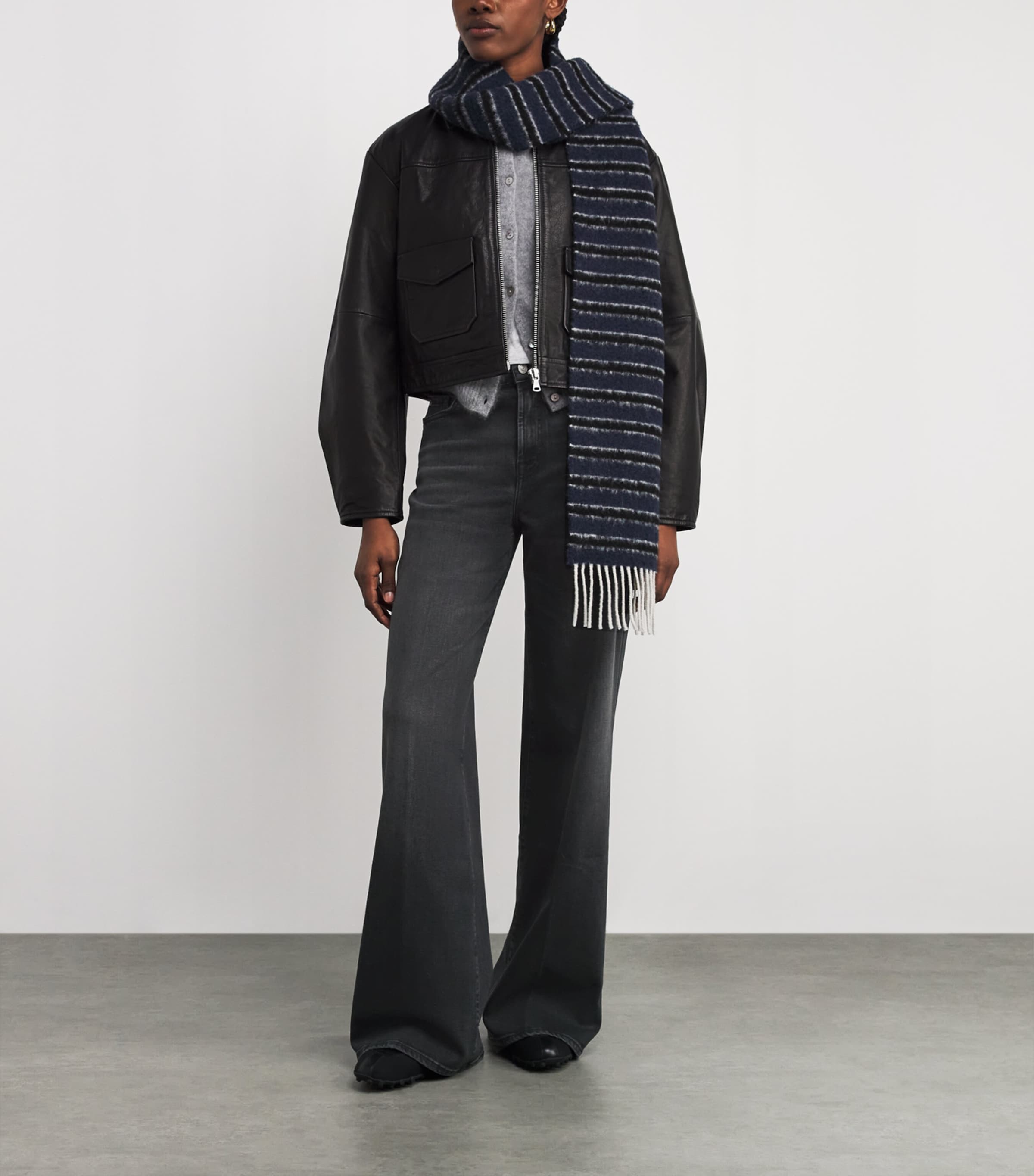 Luxe Vintage Lotta Flared Jeans BOTTOMLINE Image 2