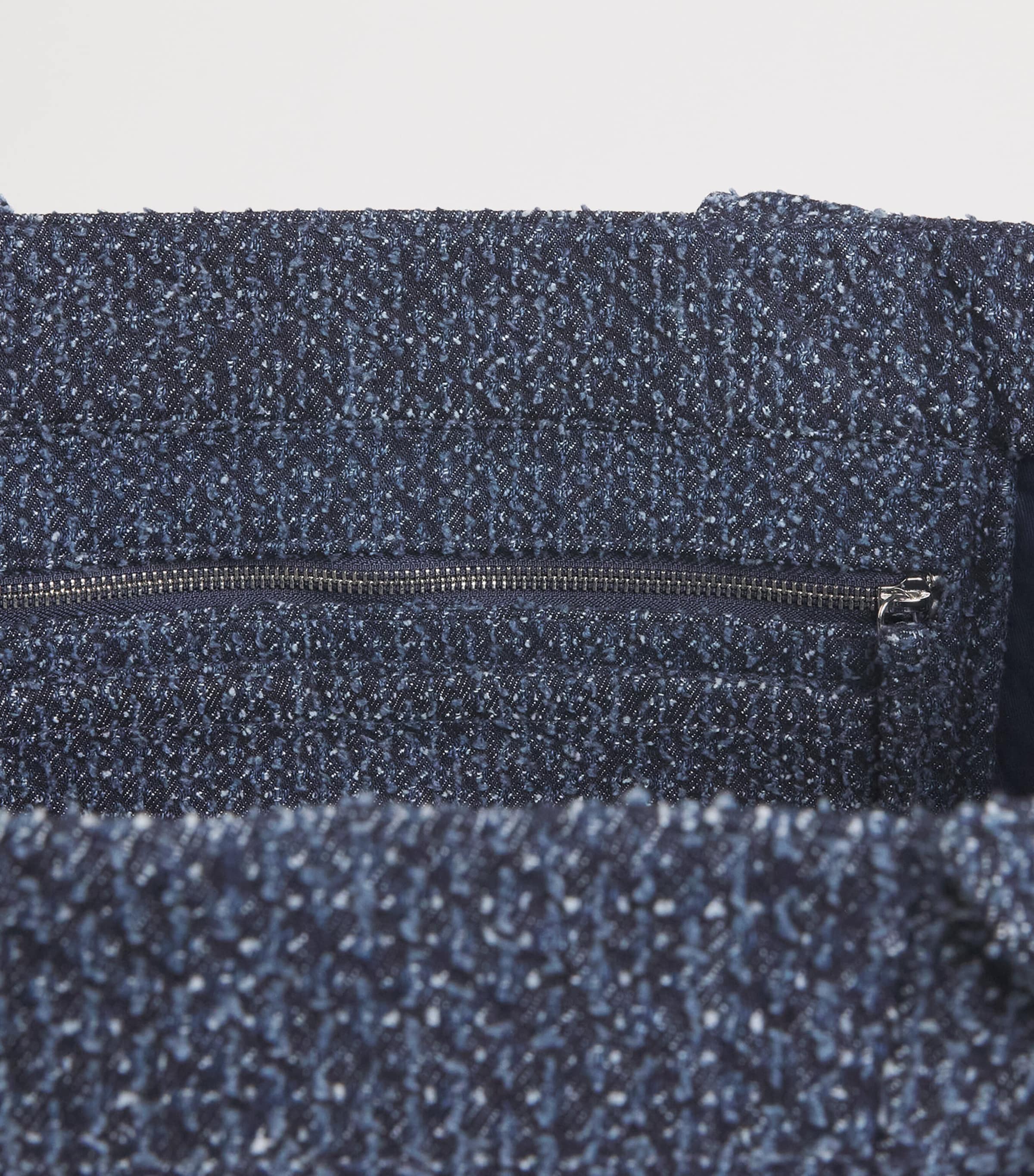 GANNI Medium Tweed Bear Tote Bag Rinse Image 5