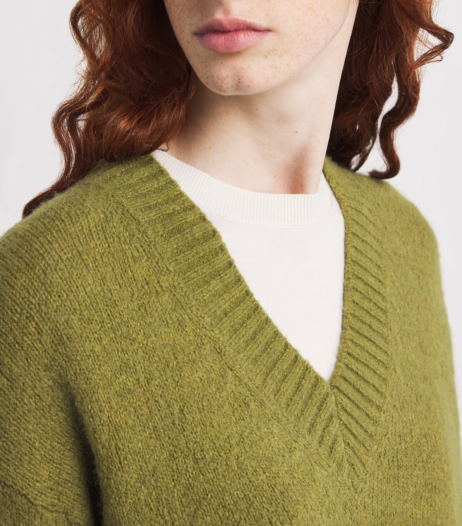 V-Neck Sweater OLIVE GREEN Image 6