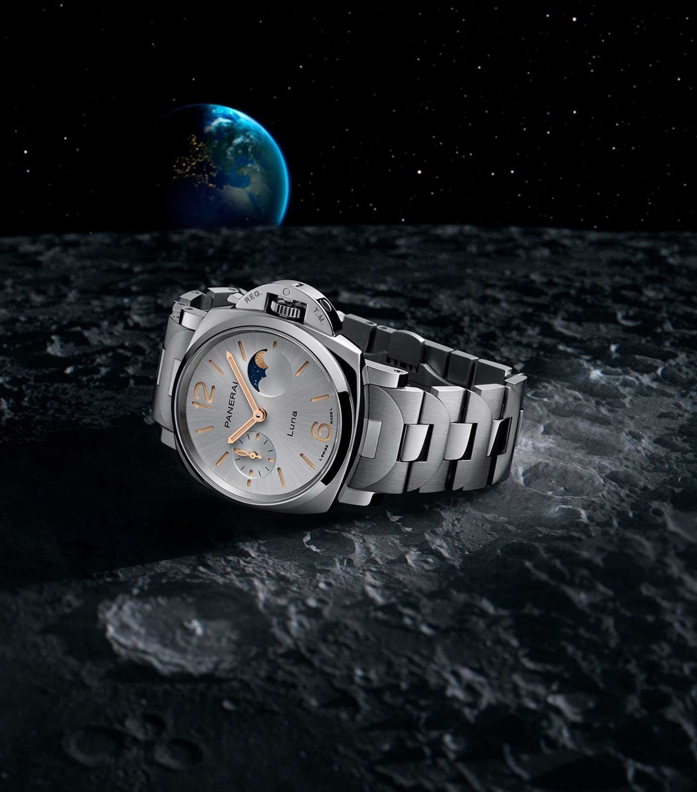 Stainless Steel Luminor Due Luna Watch 38mm WHITE Image 5