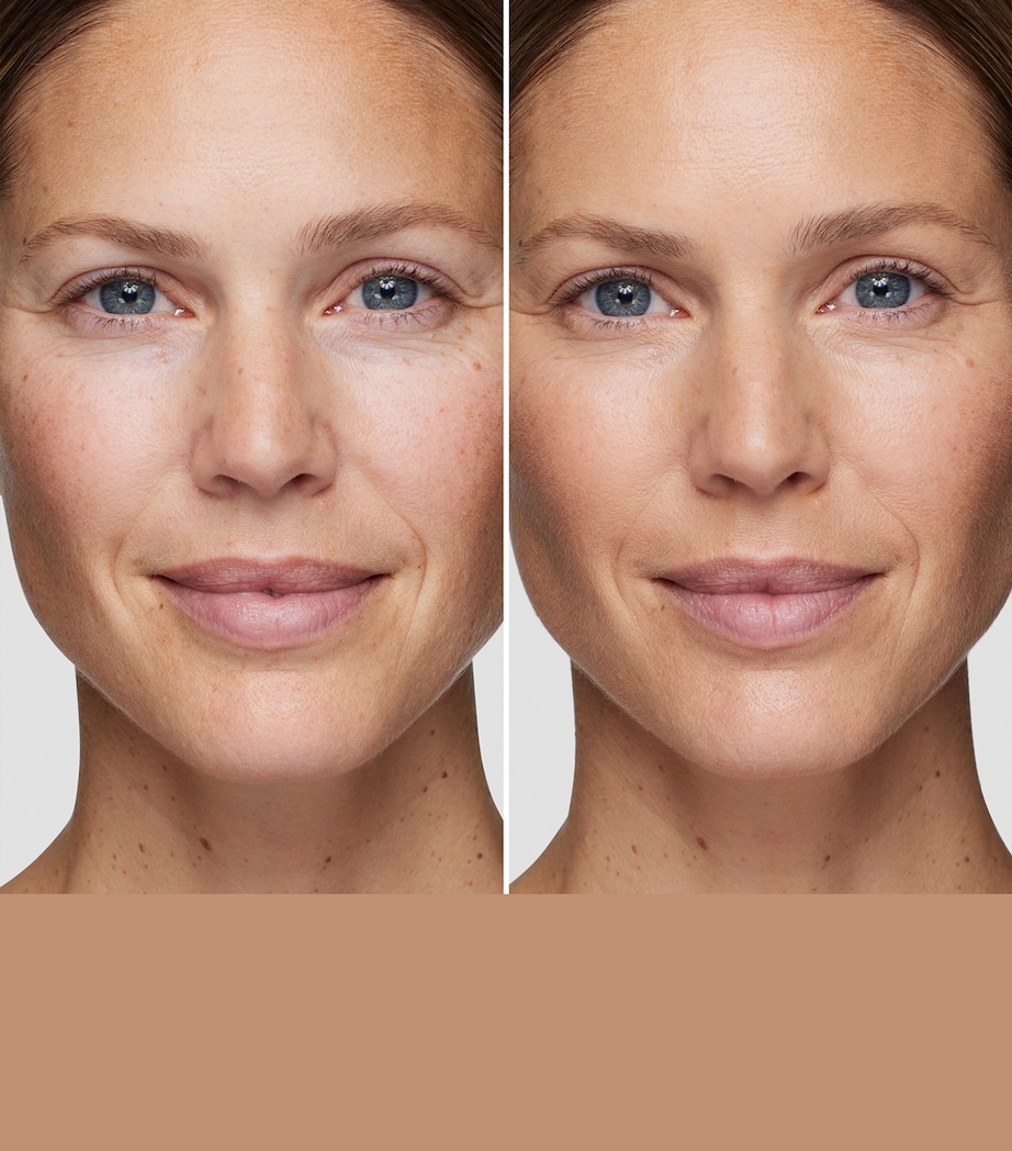 Real Flawless Foundation 3N2 CAMEL Image 3