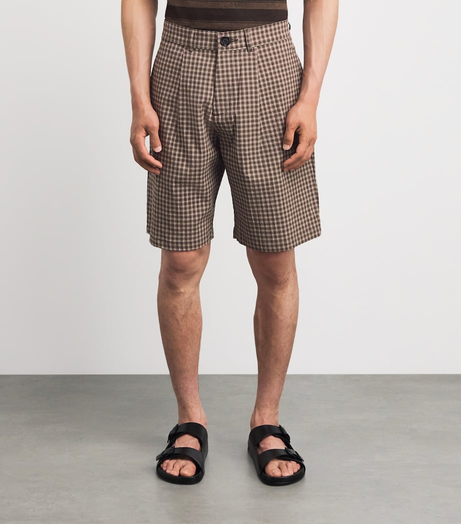 Oliver Spencer Mens Pleated Chino Shorts Brown Image 4