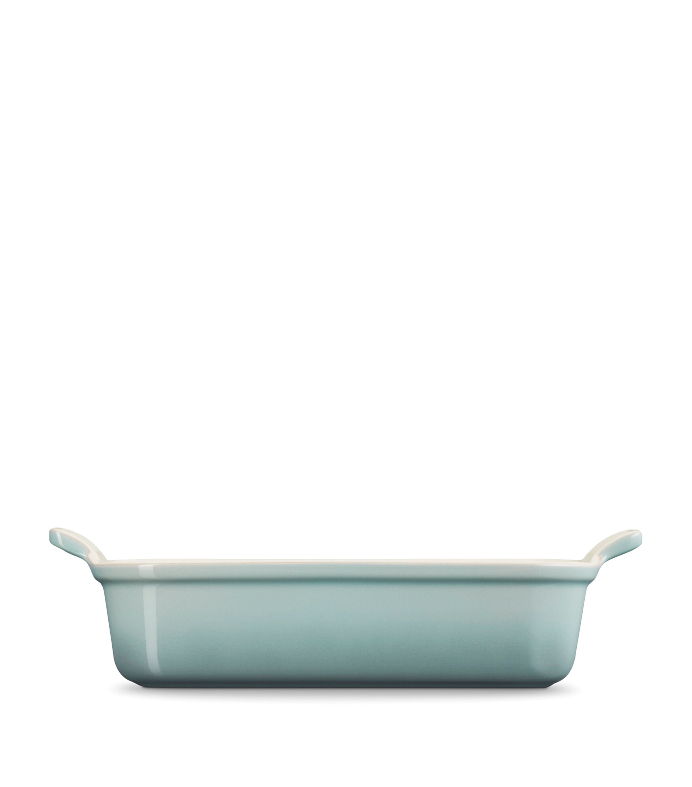 Le Creuset Stoneware Heritage Baking Dish (26cm) | Kitchenware | Cookware | Oven Dishes | Roasting & Baking Trays | Designers | Le Creuset Le Creuset Stoneware Heritage Baking Dish (26cm) | Kitchenware | Cookware | Oven Dishes | Roasting & Baking Trays | Designers | Le Creuset