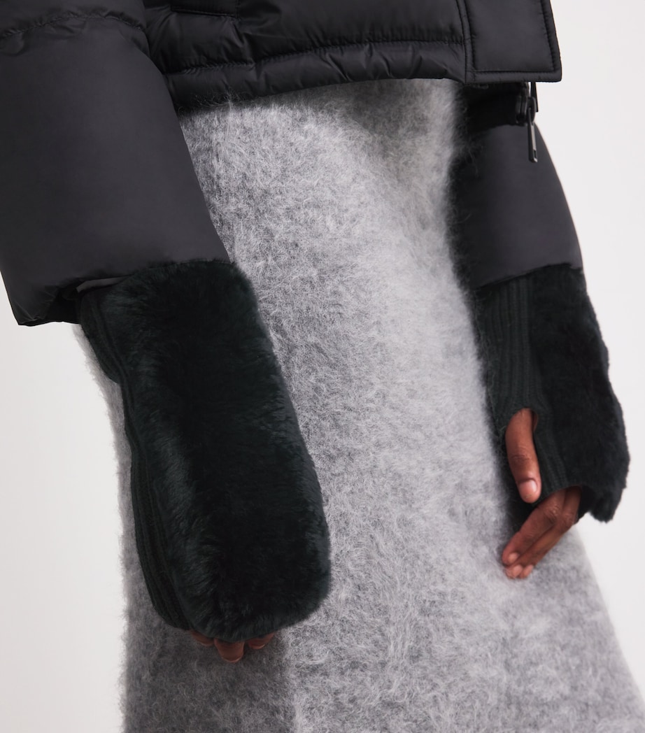 Rex Rabbit Mittens C99 Image 3