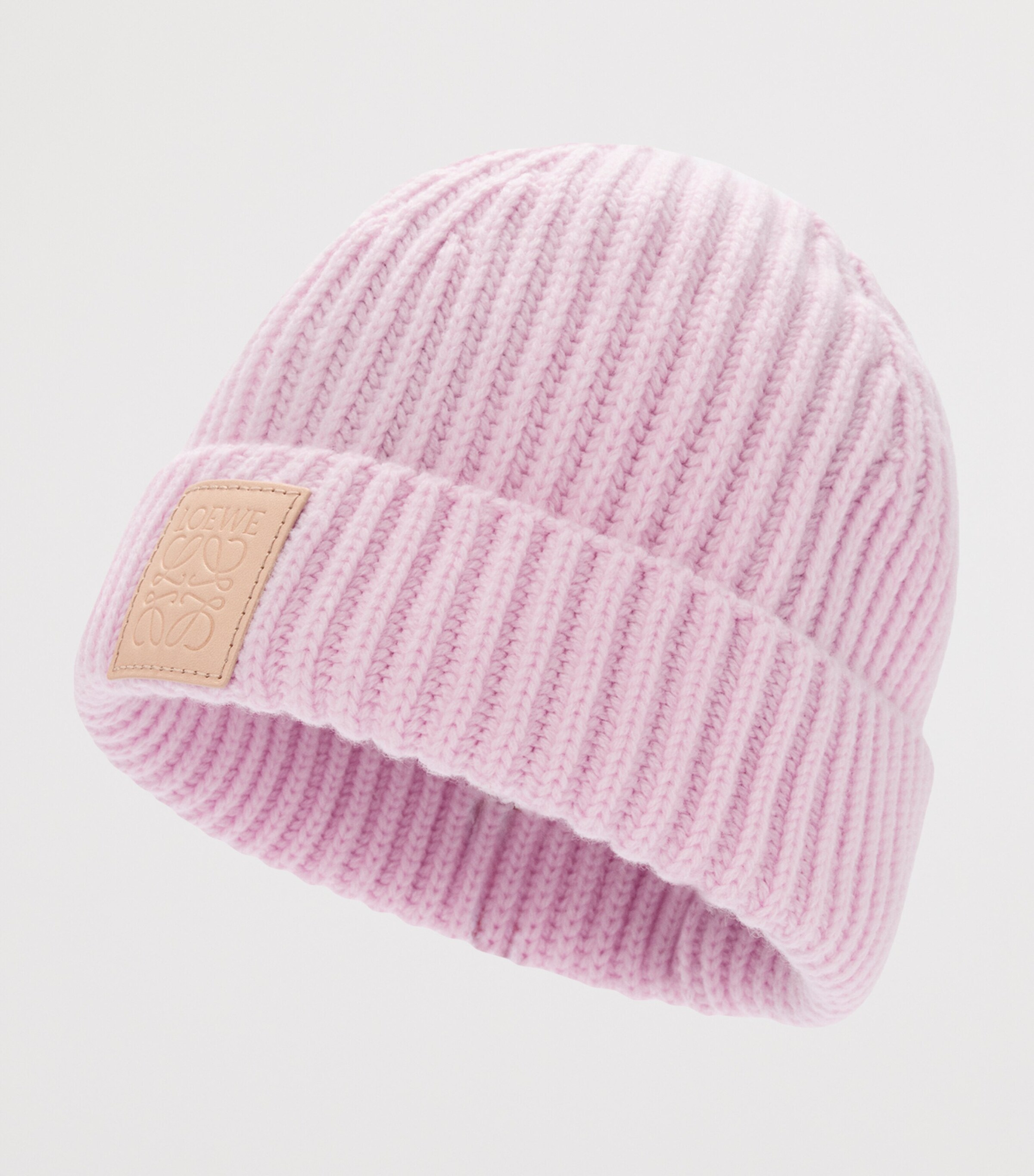 大人気【LOEWE】Beanie in Cashmere Loewe Light beige cashmere beanie | TheDoubleF