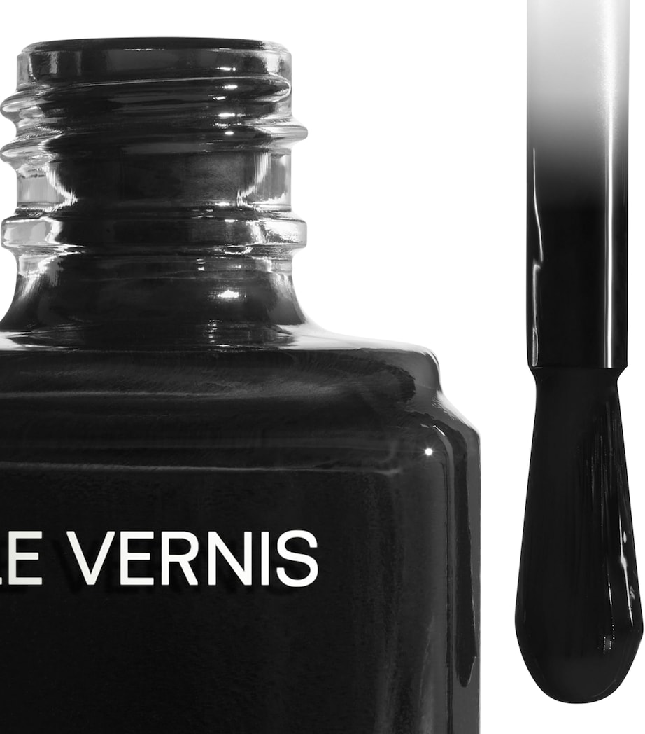 LE VERNIS Longwear Nail Colour LE DIABLE EN CHN 161 Image 2