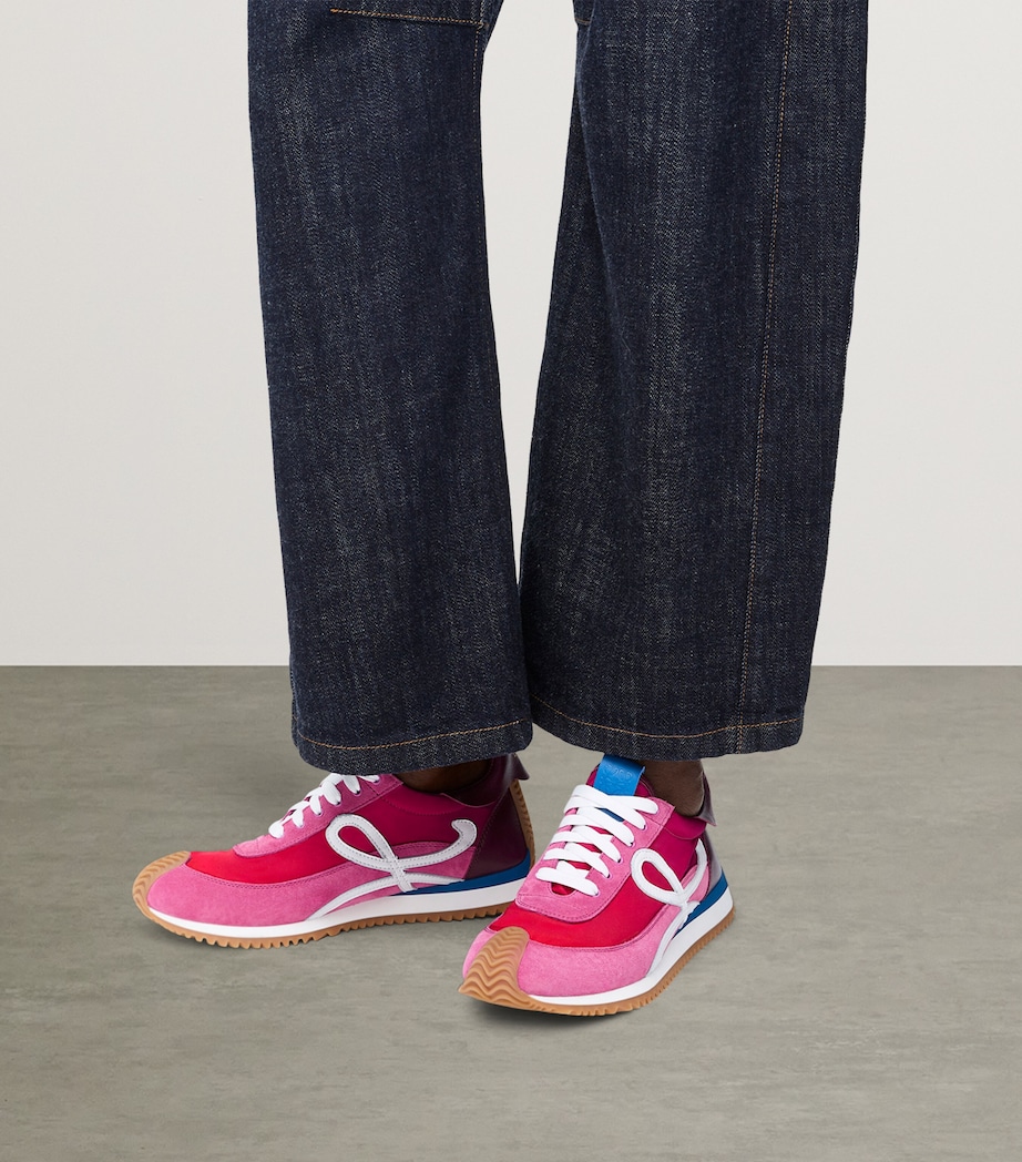 Flow Runner Sneakers GRADIENT PINK/WHITE Image 2