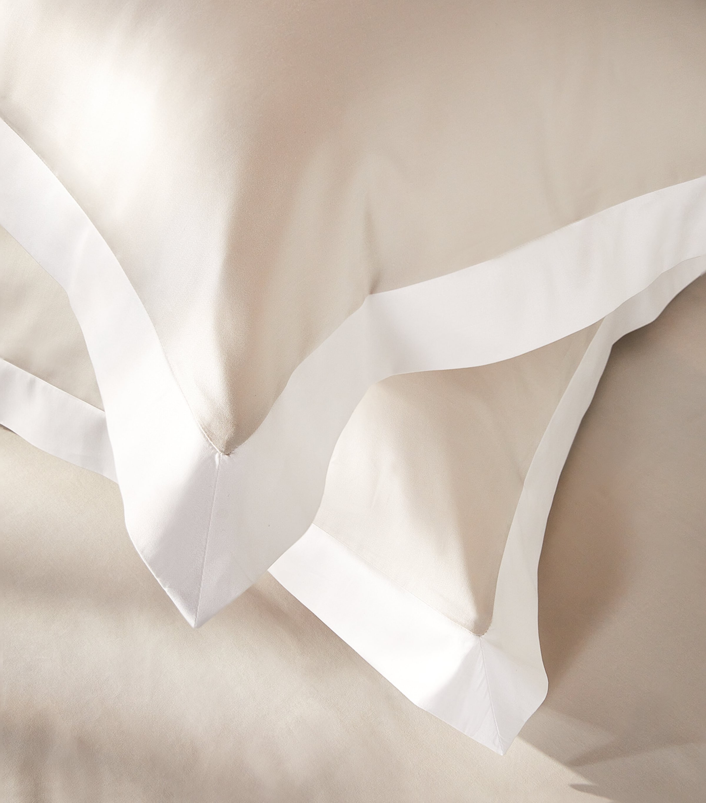 Emma Square Pillowcase (65cm x 65cm) 790 NACRE Image 5