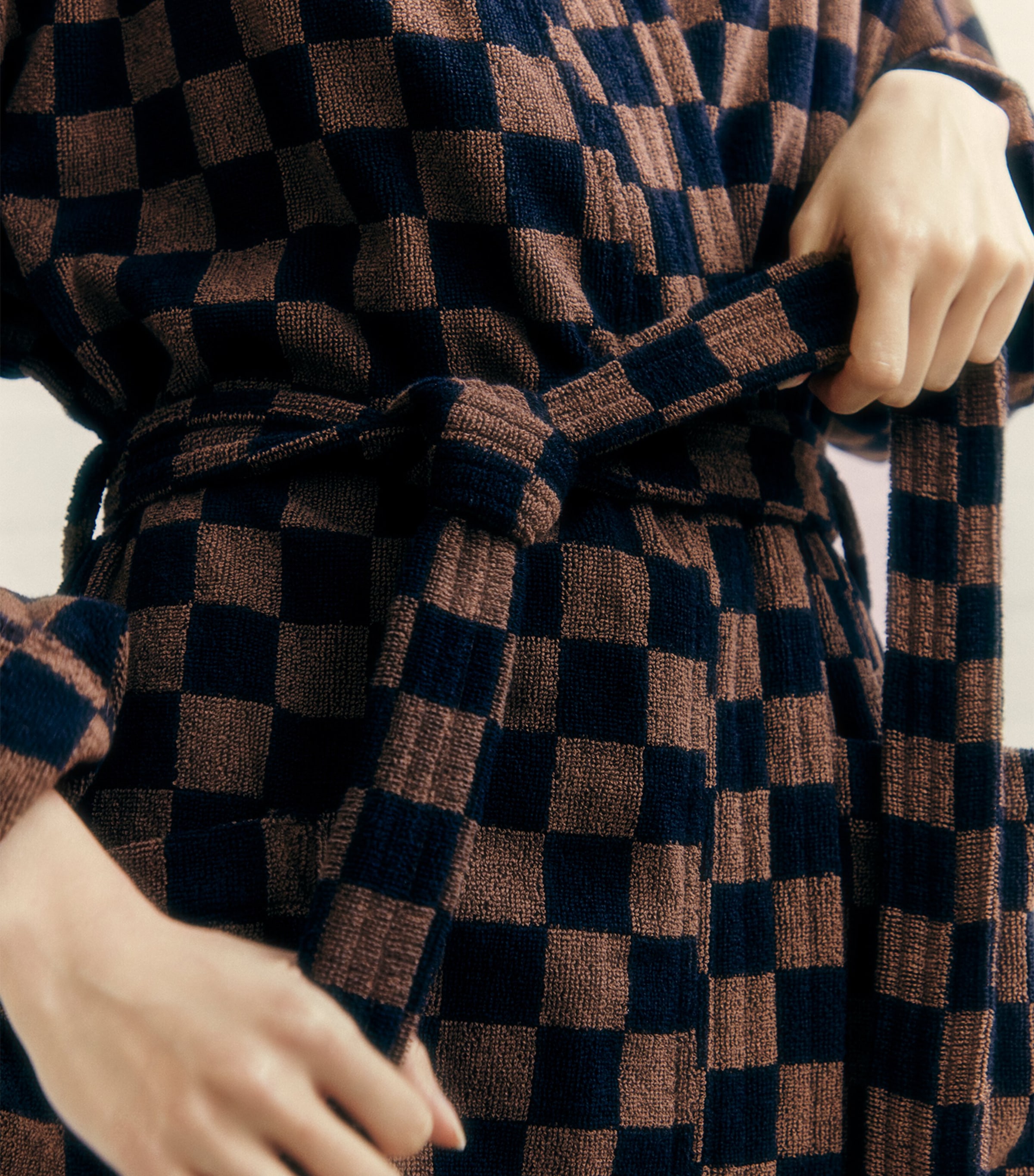 Organic Cotton Sulis Bathrobe (XS/S) TABAC / NOIR Image 5